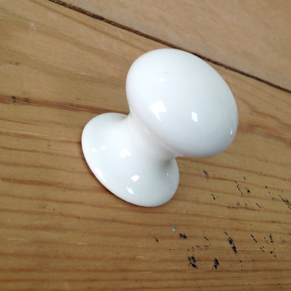 Vintage White Ceramic Cabinet Knobs - Small Size for Kitchen, Bathroom & Furniture Drawers - Classic & Durable Hardware Pulls for Home Decor
