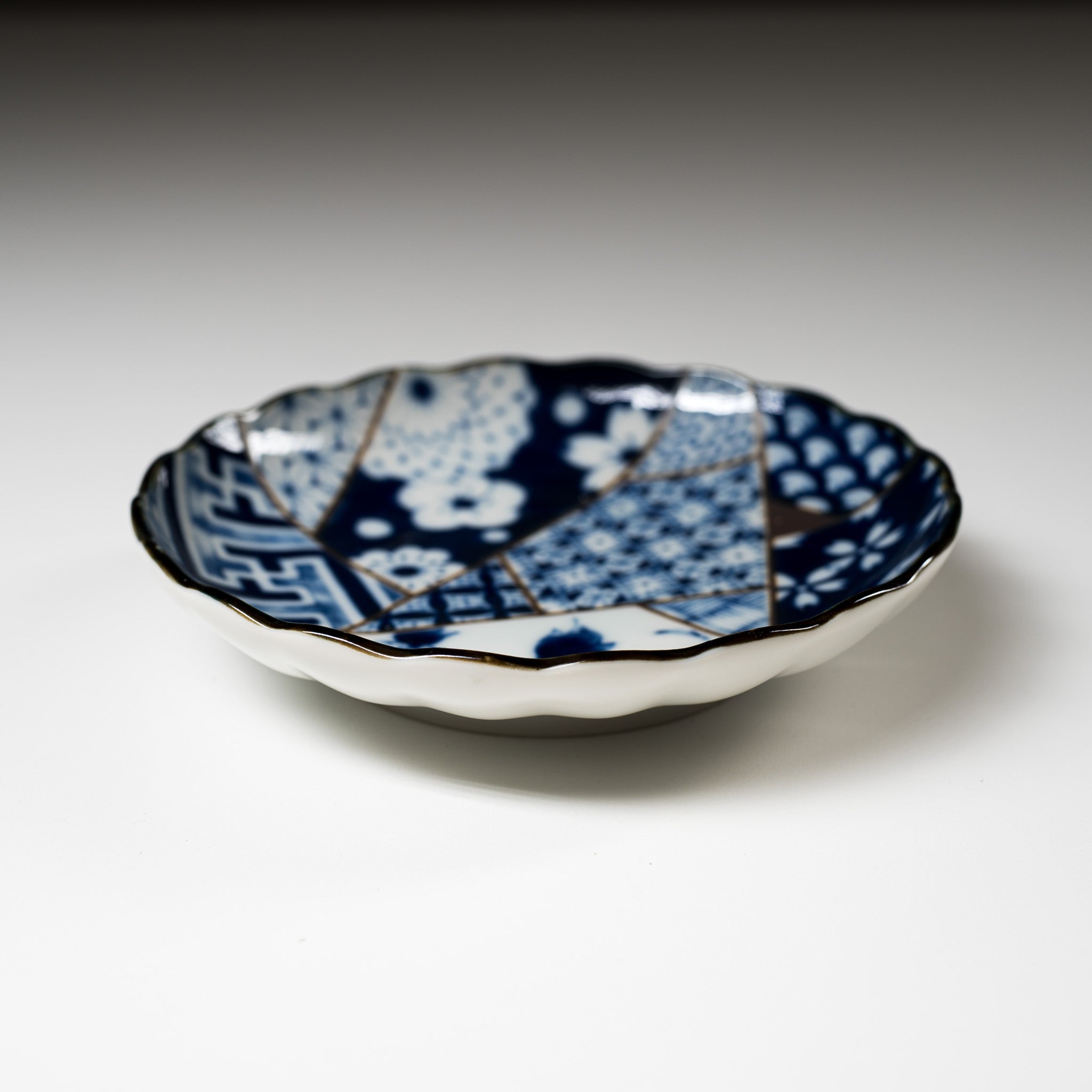 Mino Ware Japanese Ceramic Side Dish Plate 12cm - Handcrafted Sometsuke Blue & White Design - Perfect for Sushi, Appetizers, and Small Portions