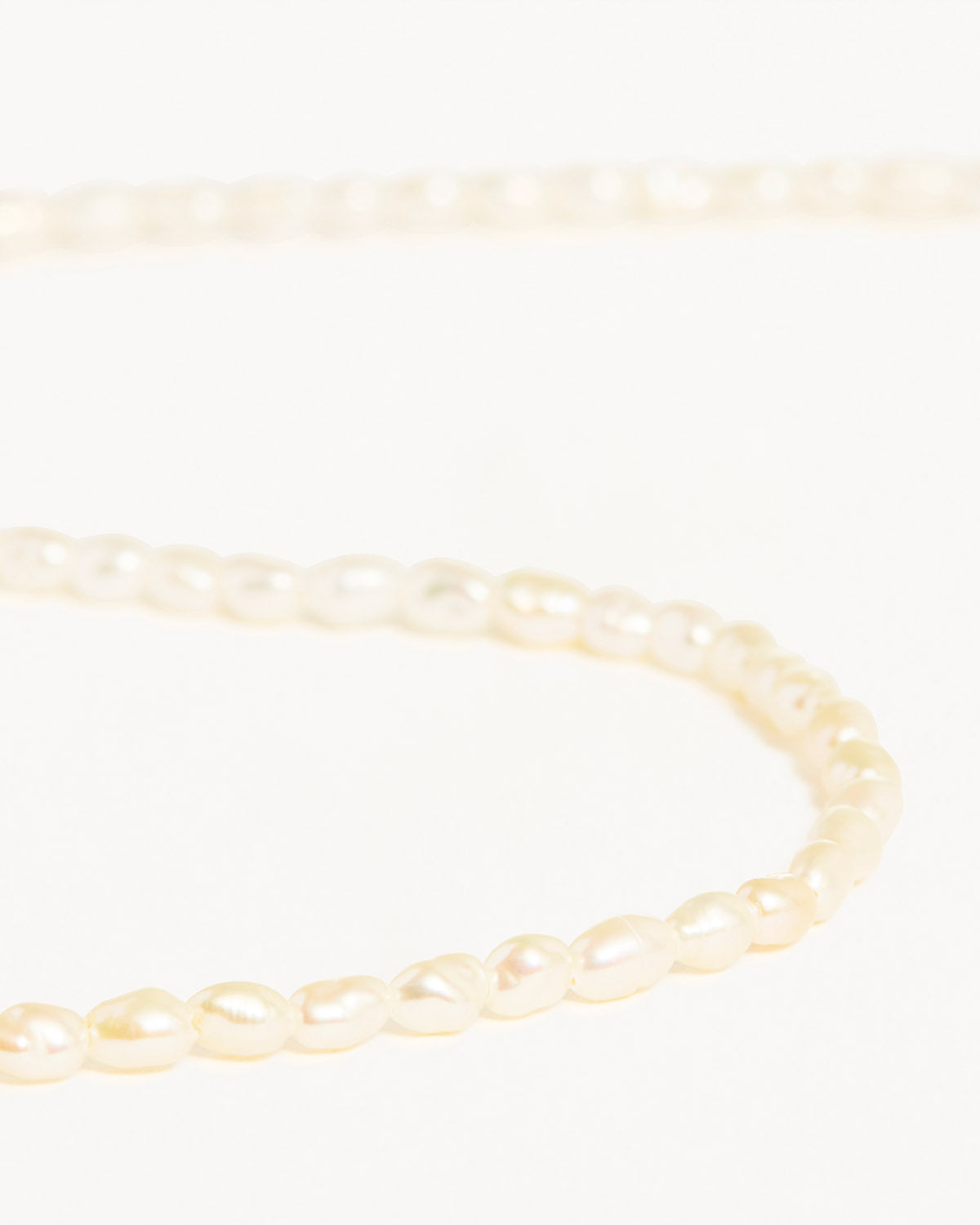 18K Gold Vermeil Moonlight Choker Necklace for Women - Elegant Layering Jewelry for Date Night & Special Occasions