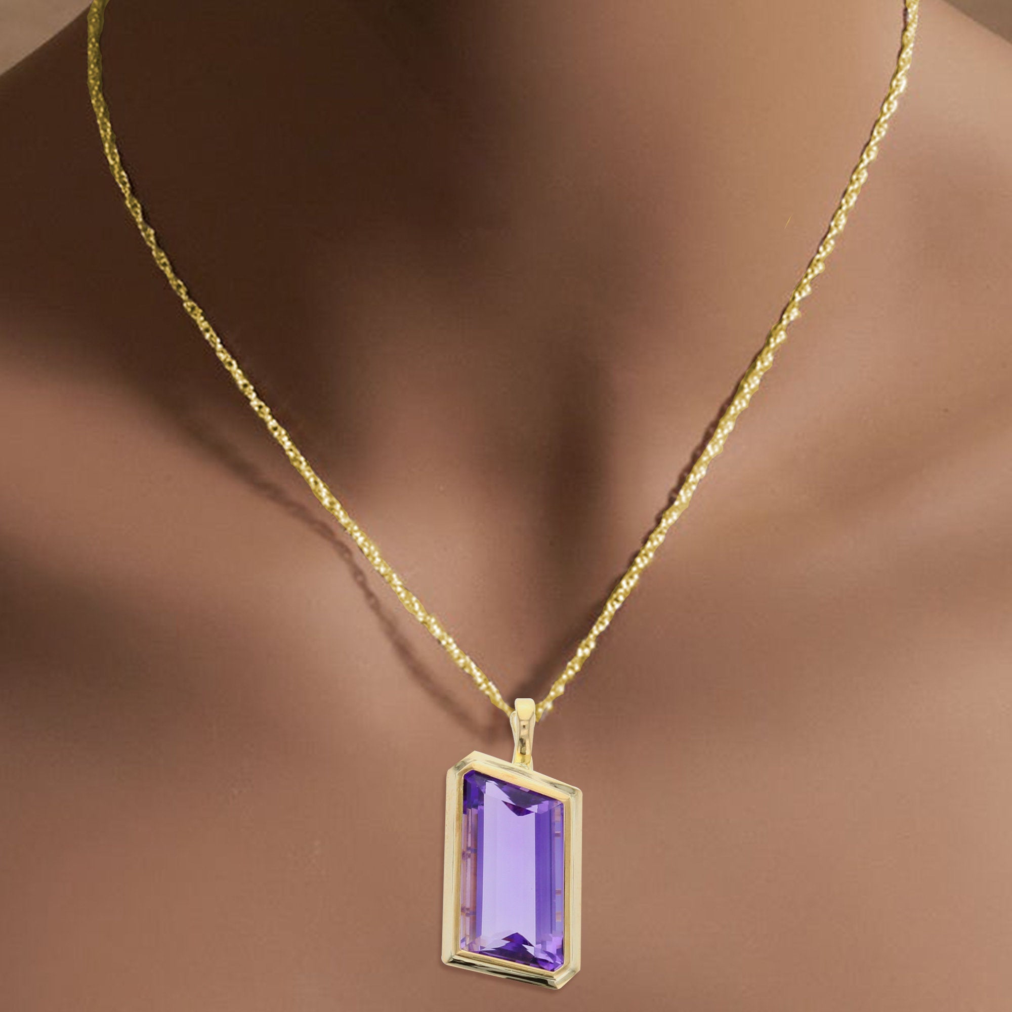 8 Carat Natural Amethyst Pendant Necklace in 14K Yellow Gold - Elegant Jewelry Gift for Women, Perfect for Weddings, Anniversaries & Special Occasions