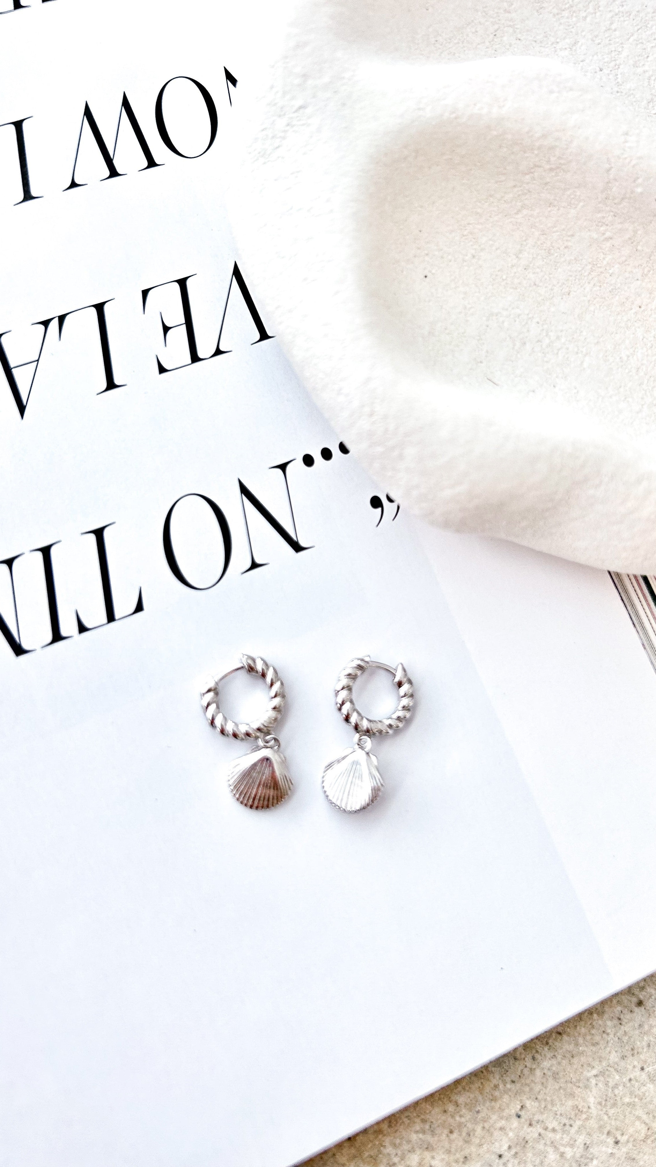 Lahana Hoops Sterling Silver Earrings for Women - Lightweight & Hypoallergenic - Perfect for Everyday Wear, Parties & Gifting