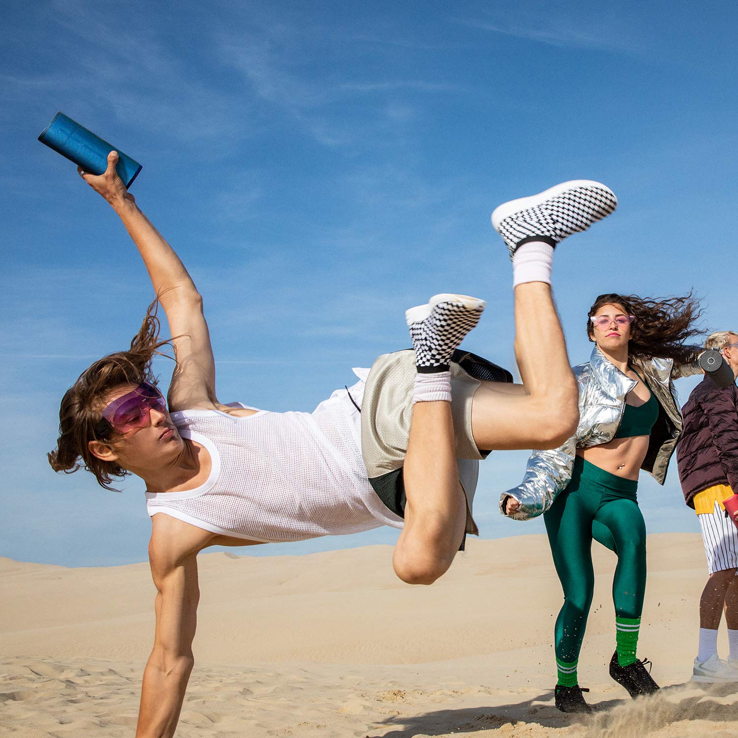 Ultimate Ears MEGABOOM 3 Wireless Bluetooth Speaker - 360° Sound, Deep Bass, Waterproof & Shockproof, Portable for Outdoor, Pool Party & Travel | Boom App Connectivity | Includes Signature Protective Case