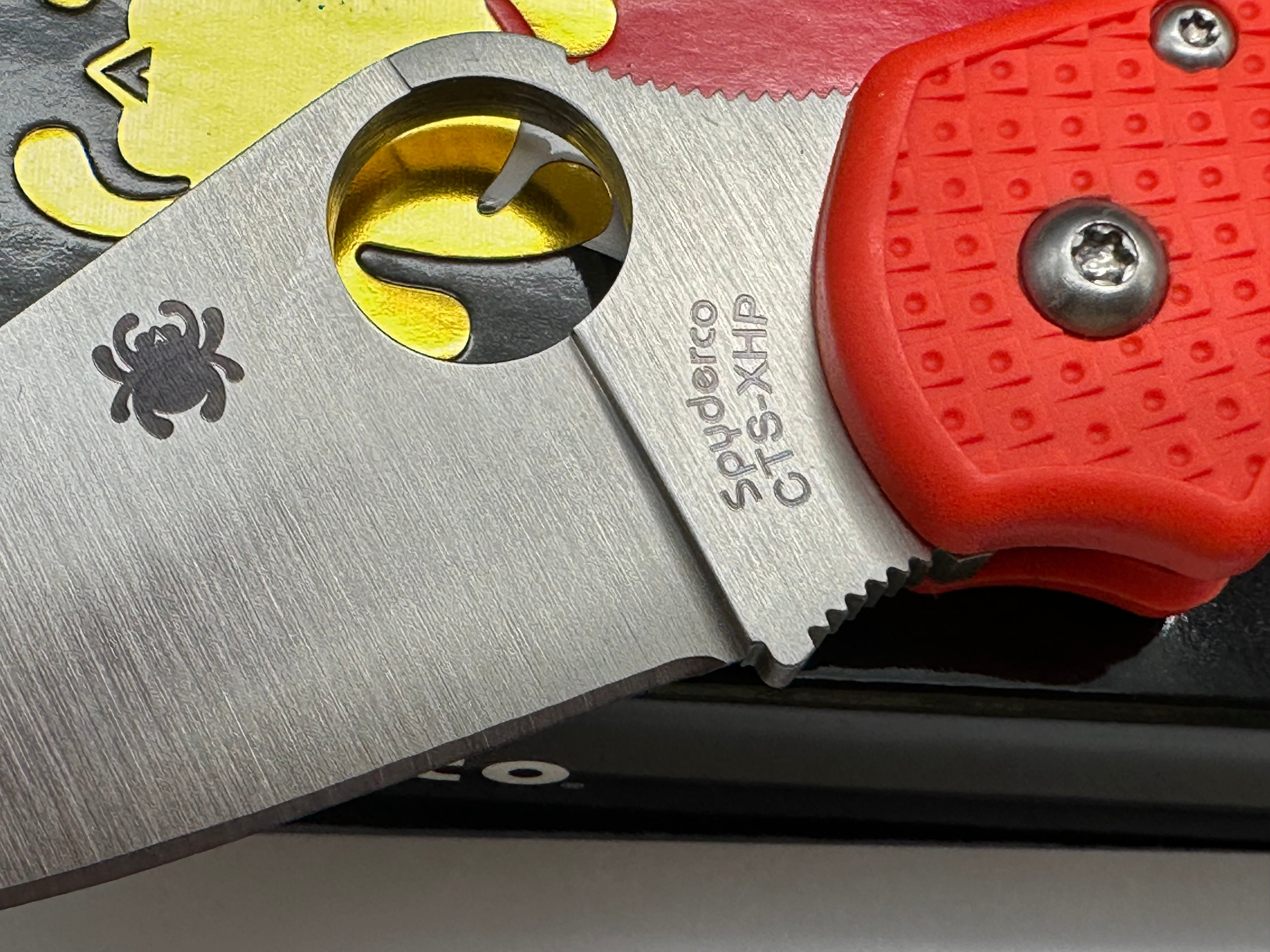 Spyderco Para 3 Lightweight Folding Knife - Cutlery Shoppe Exclusive 2.93