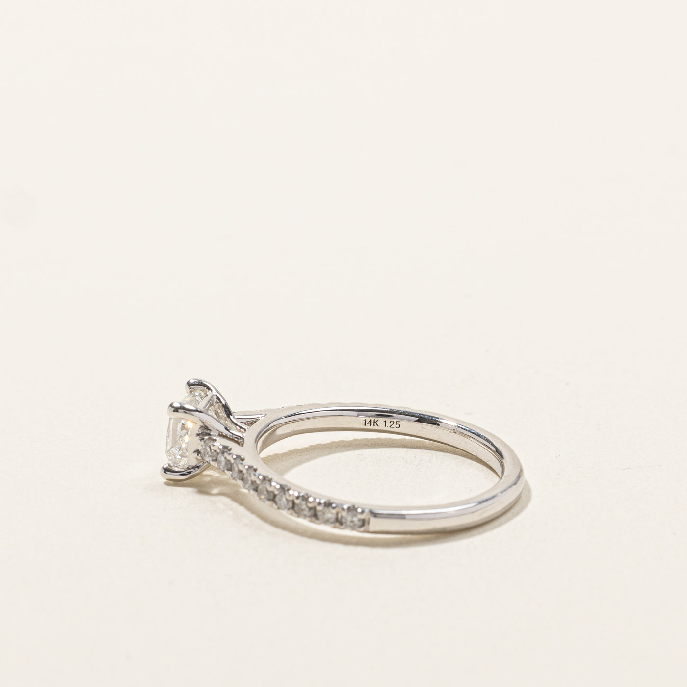 1.25ctw Princess Cut Diamond Engagement Ring for Women - Size 7.5 | Classic Solitaire Wedding Band | Perfect for Proposals, Anniversaries & Special Occasions