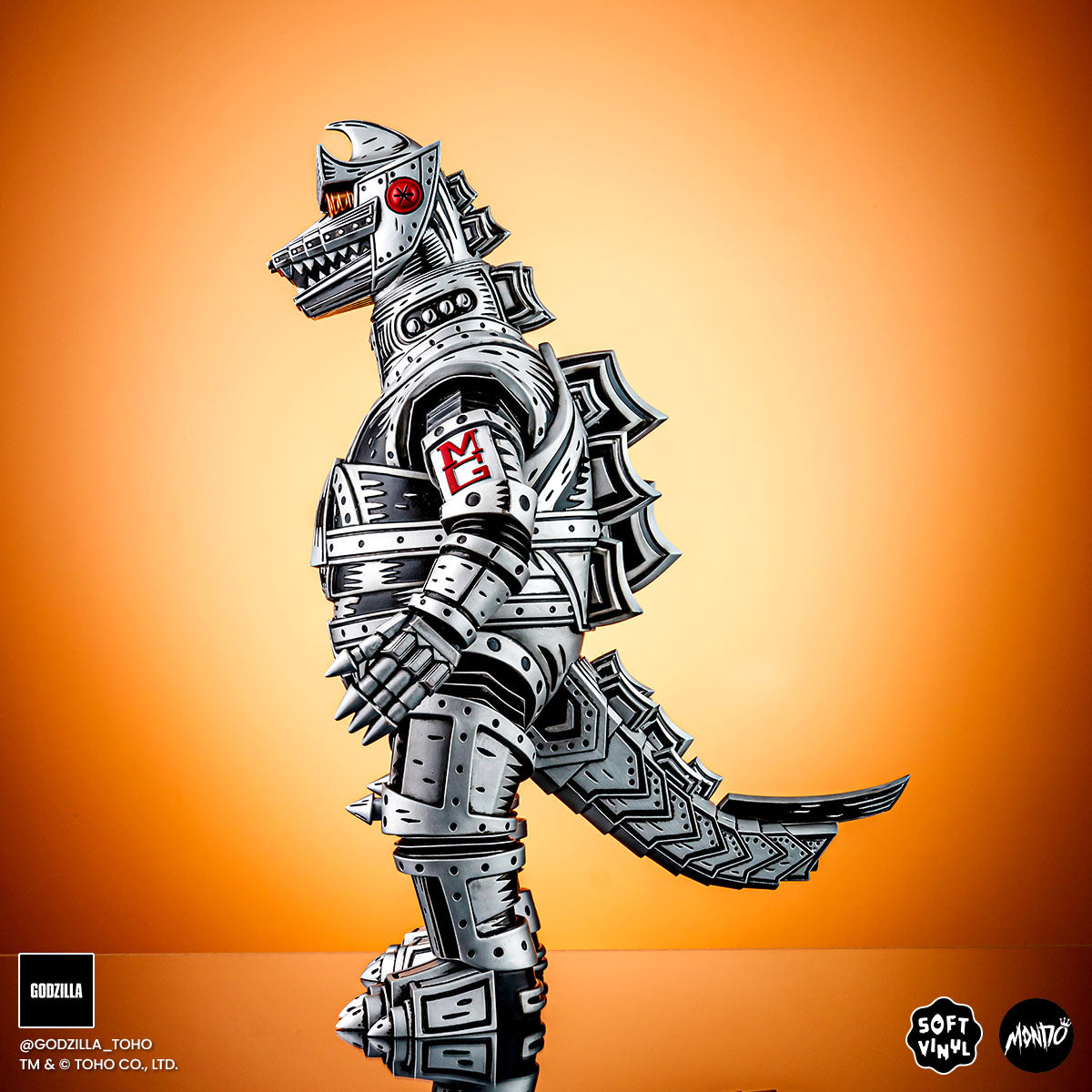 Mechagodzilla Vinyl Designer Figure by Attack Peter - Silver Variant Limited Edition Collectible Toy for Anime & Kaiju Fans - Perfect for Display, Gifts, and Action Figure Collections