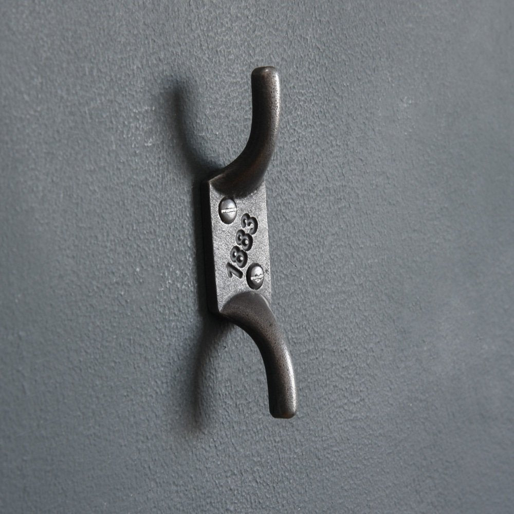 1883 Scullery Cast Iron Cleat Hook - Vintage Rustic Wall Hooks for Kitchen, Bathroom, Entryway & Farmhouse Decor