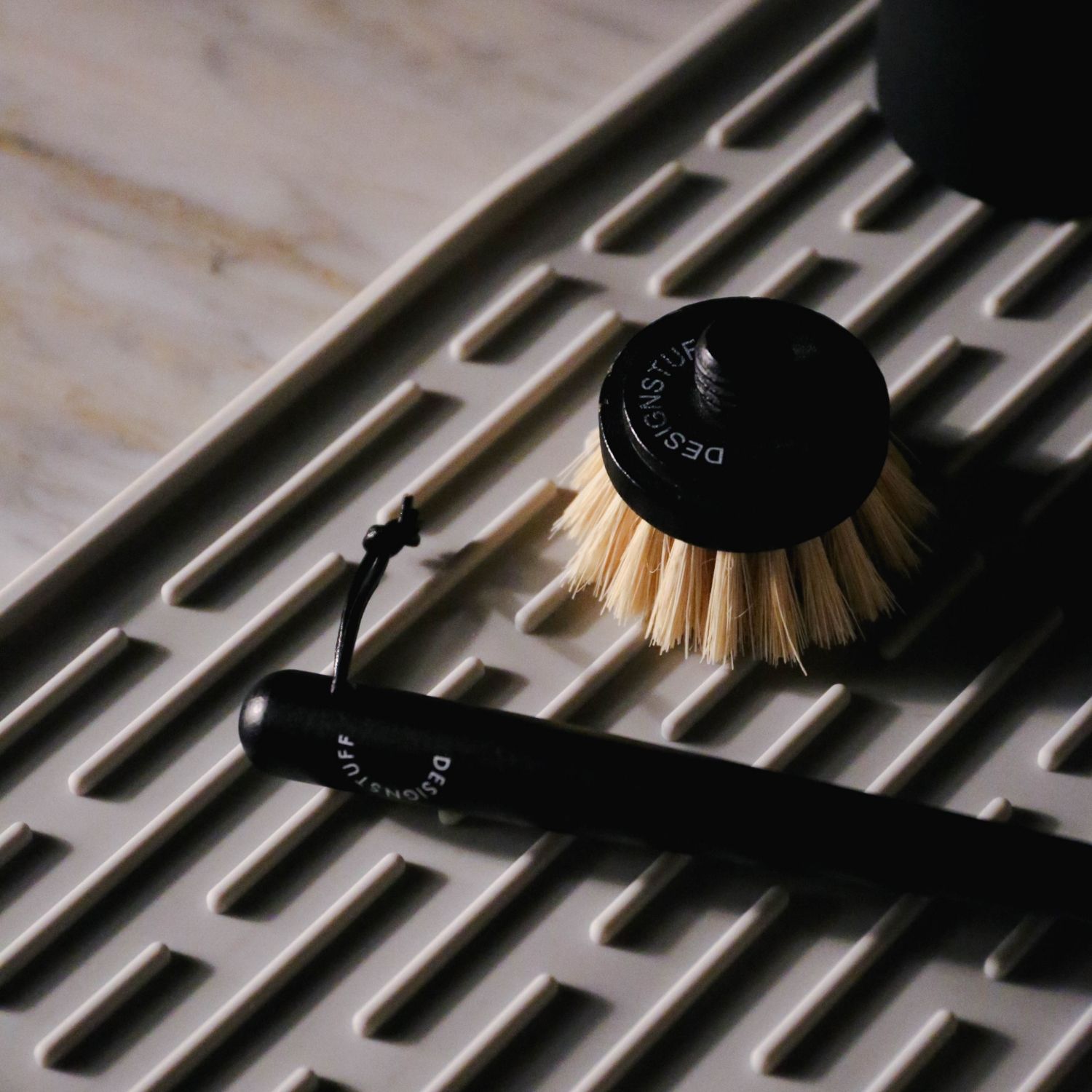Eco-Friendly Dish Brush Replacement Heads - Set of 2, Black | Sustainable Kitchen Cleaning Brush Heads for Washing Dishes, Pots & Pans | Perfect for Eco-Conscious Homes & Zero Waste Living