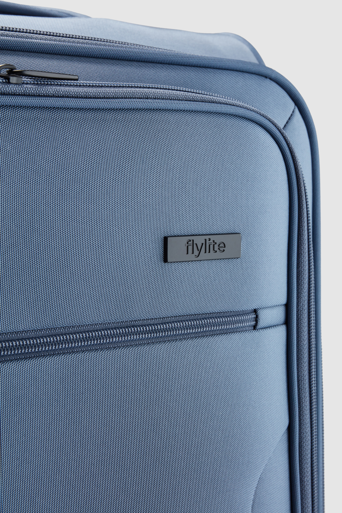 Willow Check In 68cm Luggage - Spacious Travel Suitcase for International Flights & Long Trips | Perfect for Business Travel & Vacation Packing