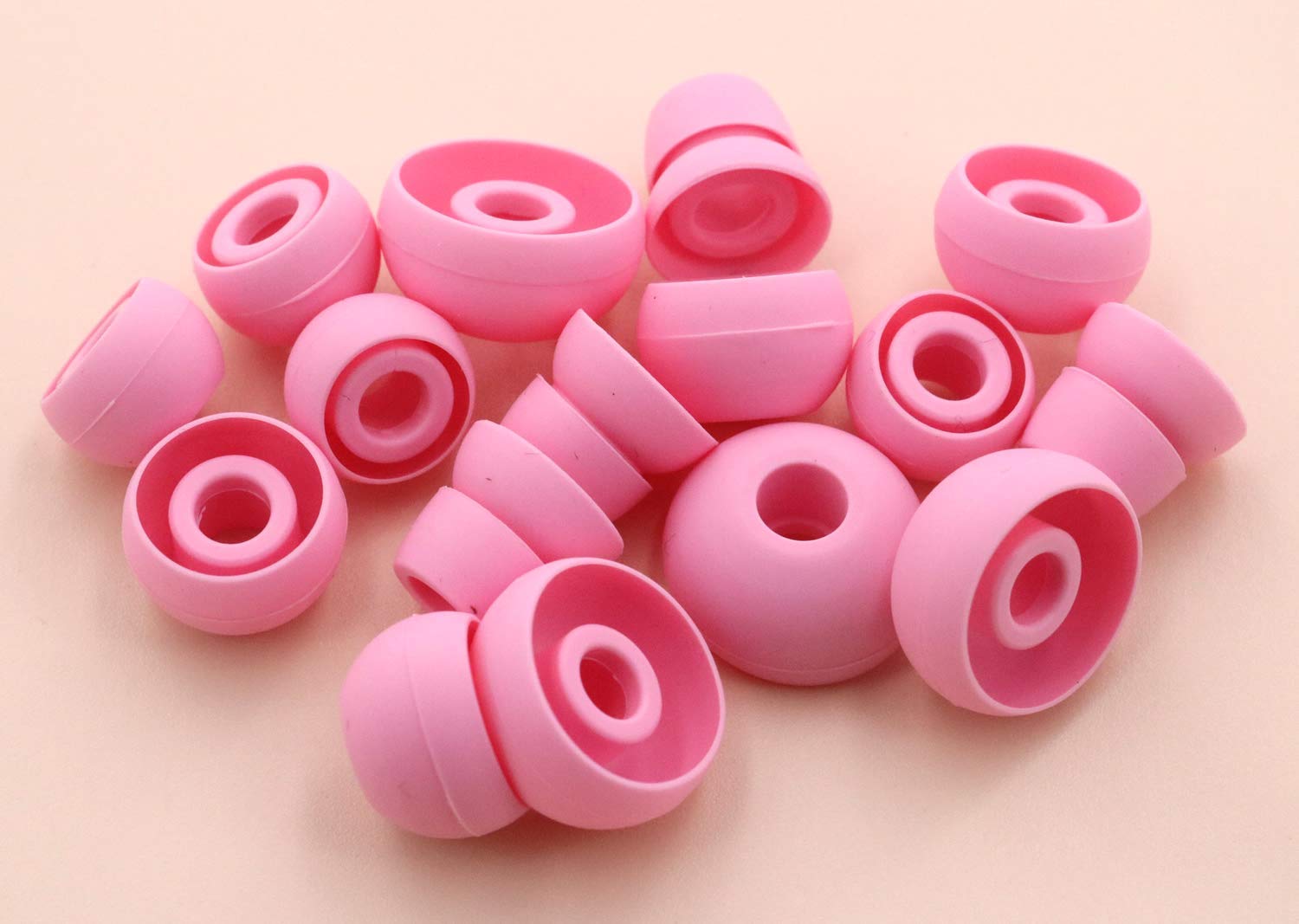 Powerbeats 2 Wireless Earphone Replacement Silicone Ear Tips Set - Soft Comfortable Noise Isolating Earbud Covers (Pink) - Perfect for Workouts, Running & Gym Use
