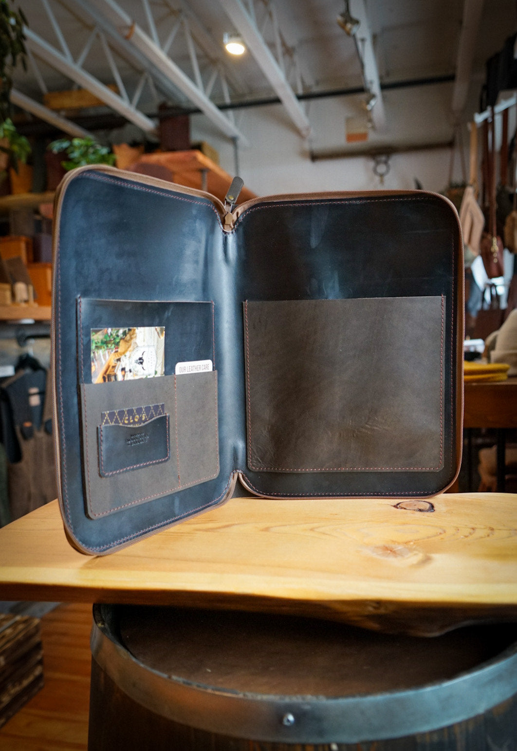 Premium Leather Padfolio - Frontier Evergreen & Horween Black Executive Portfolio for Business Meetings, Presentations, and Professional Organizers