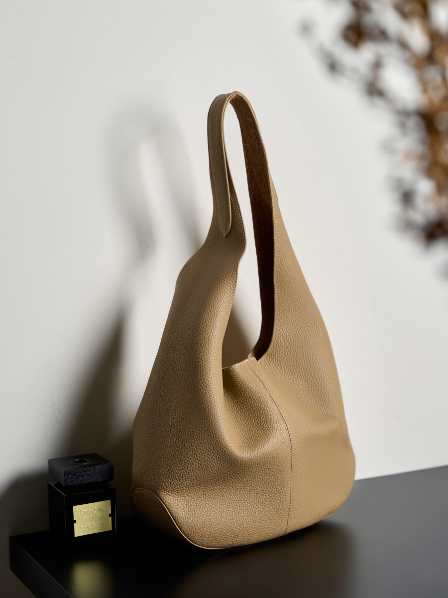 Stylish and Lightweight Shoulder Bag for Women - Perfect for Work, Travel, and Everyday Use