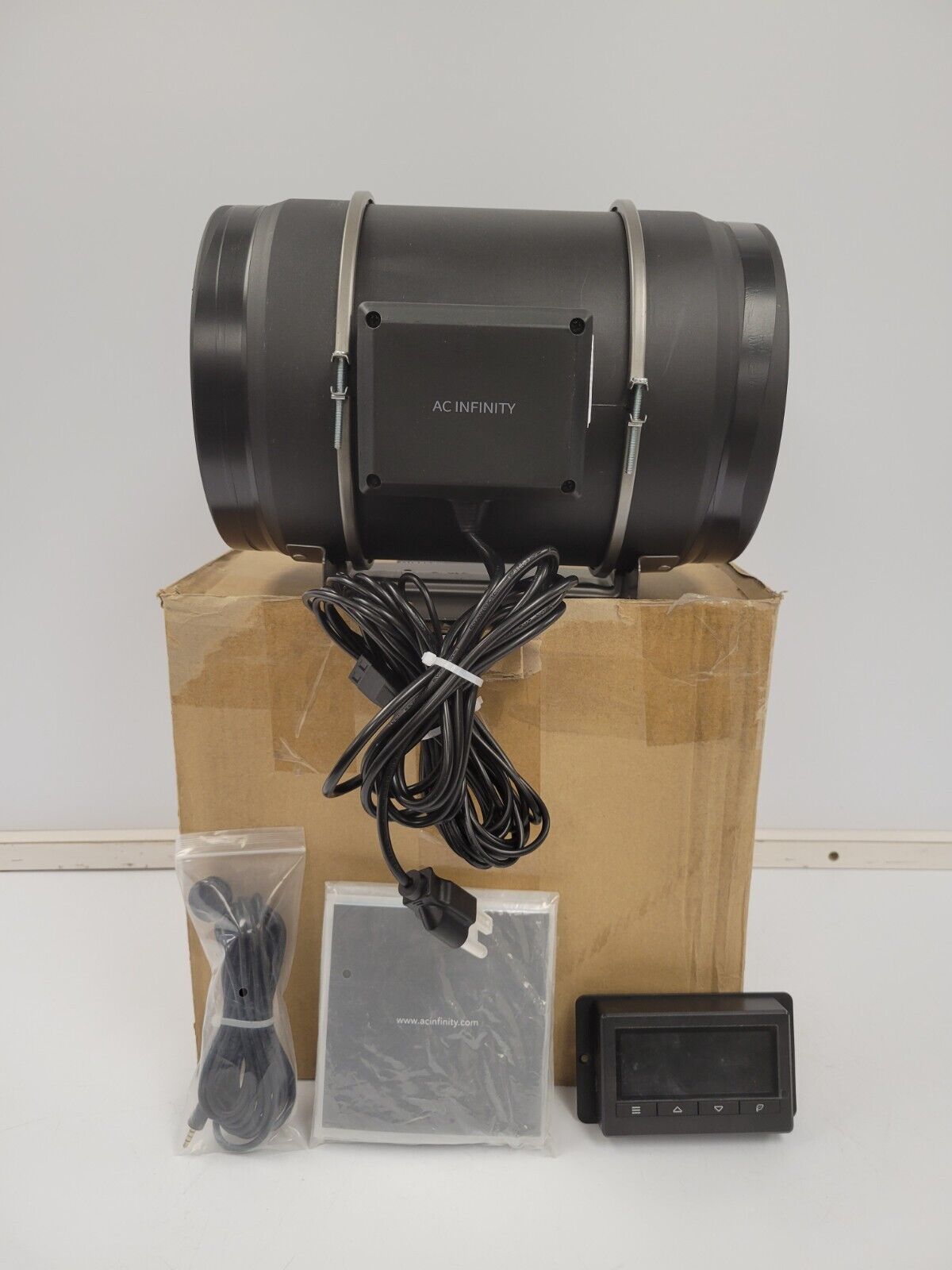 Cloudline Series AI CLT8 Roof Fan for Inline Duct - Quiet & Energy Efficient Ventilation for Grow Rooms, Greenhouses & Home HVAC Systems