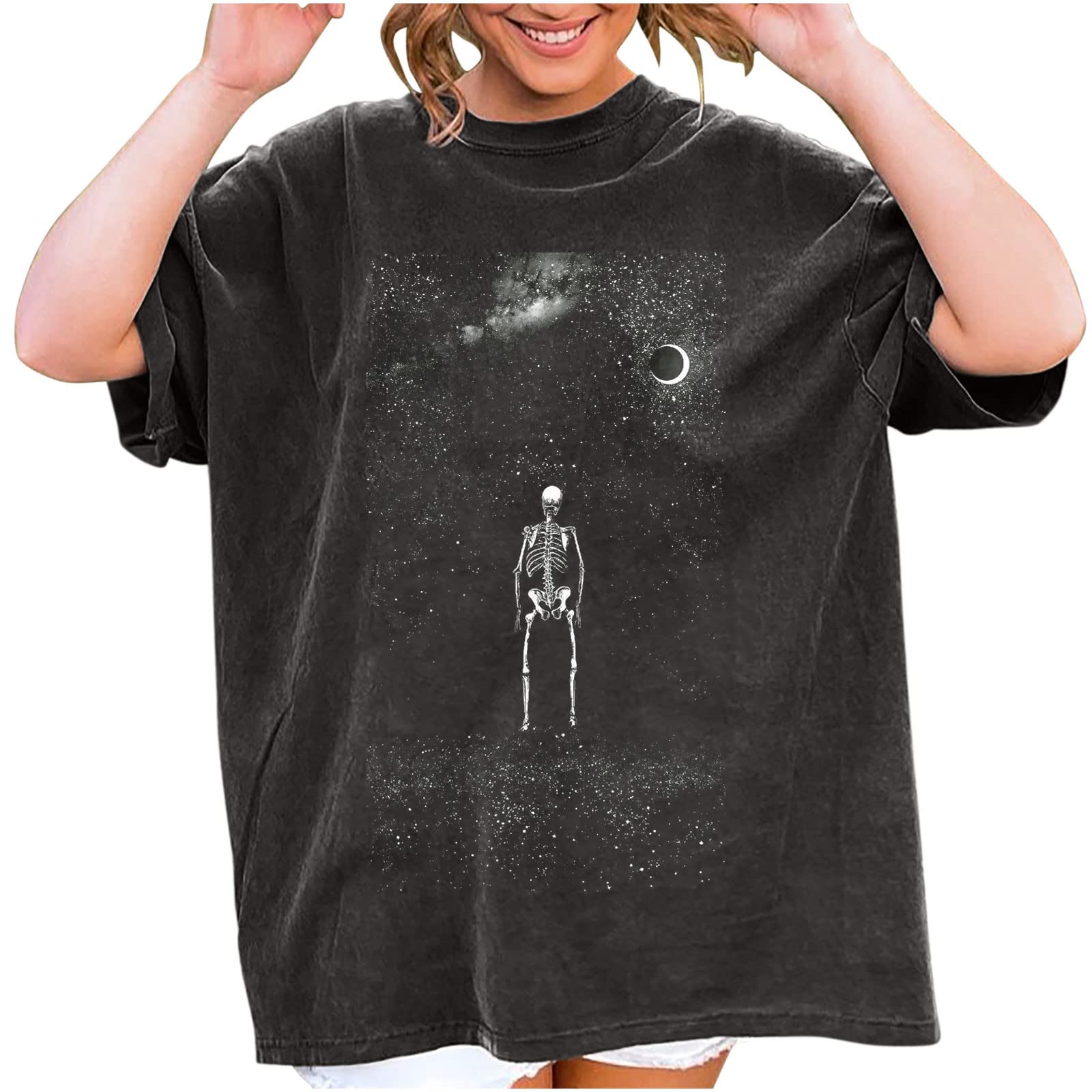 Vintage Funny Print Women's T-Shirts - Drop Sleeve Summer Short Sleeve Blouse Tee for Casual Wear & Activewear | Perfect for Outings, Workouts and Everyday Fashion