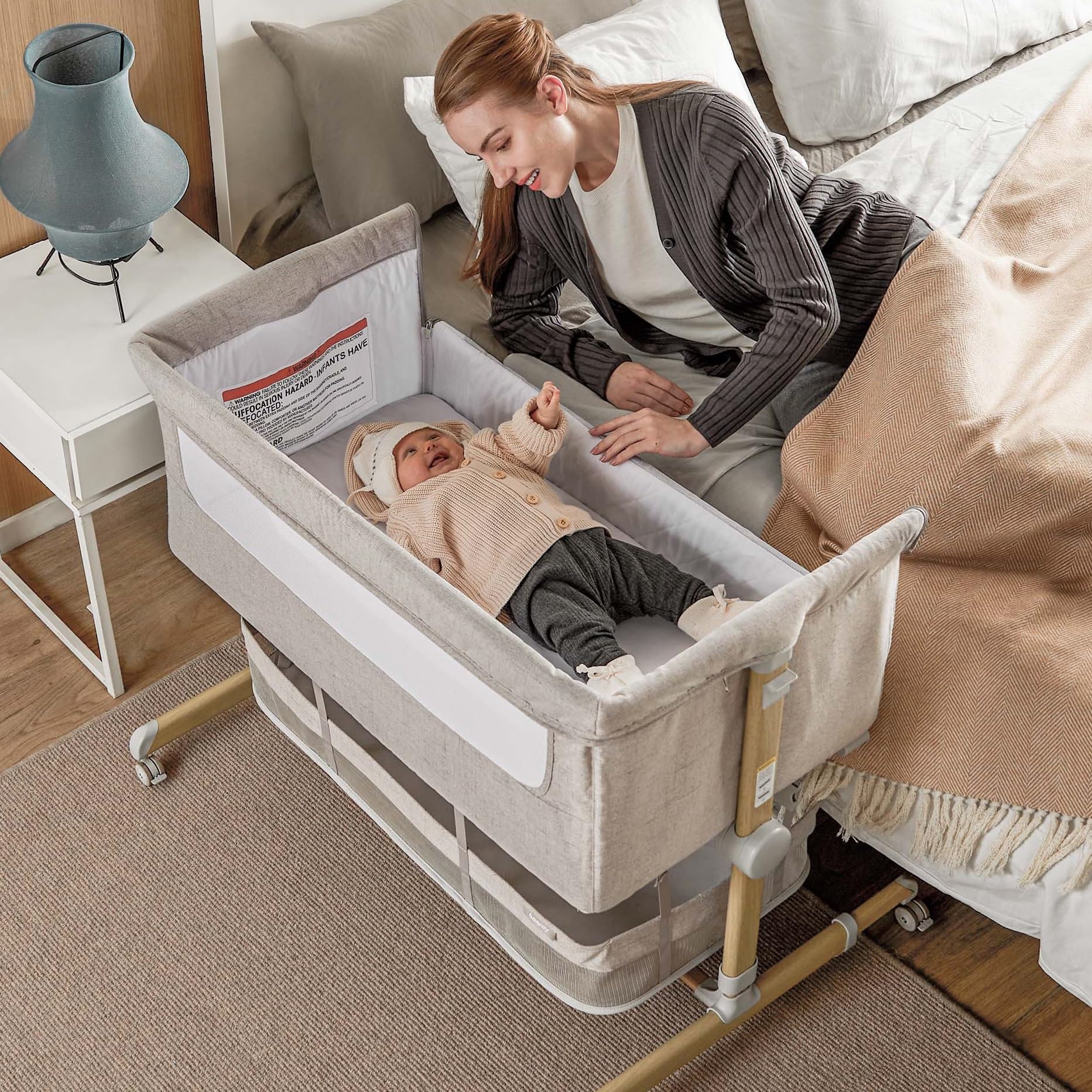 **Besrey Adjustable Baby Bassinet Bedside Sleeper with 9 Height Positions & 360° Swivel Wheels – Portable Newborn Crib with Comfy Mattress & Storage Basket – Perfect for Nursery, Co-Sleeping, and Travel**