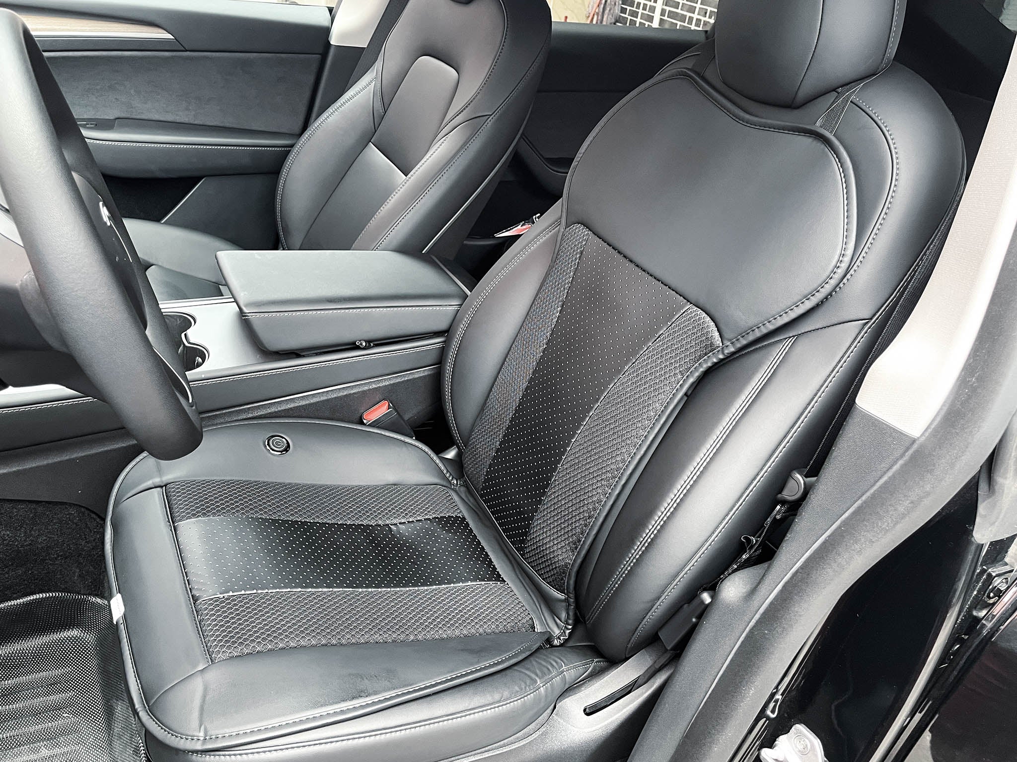 Premium Breathable Mesh Seat Covers for Tesla Model 3 & Model Y (2017-2023) - Cooling Car Seat Protectors for Hot Weather - Front & Rear Seat Compatible - Perfect for Summer Road Trips & Daily Commutes