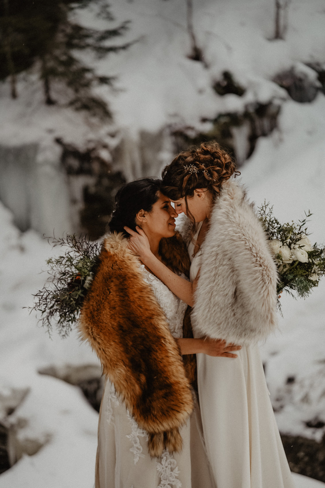 Luxury Brown Fur Shawl Wrap - Soft & Warm Winter Fashion Accessory for Women - Perfect for Parties, Weddings & Cold Weather Outfits