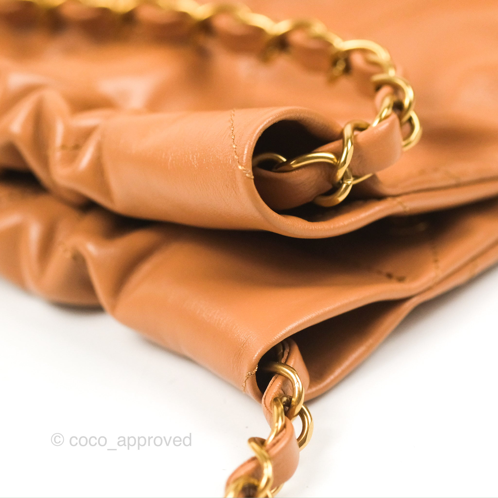 Chanel 22 Small Handbag in Caramel Beige Shiny Calfskin Leather with Aged Gold Hardware - Perfect for Everyday Use & Luxury Fashion Accessories