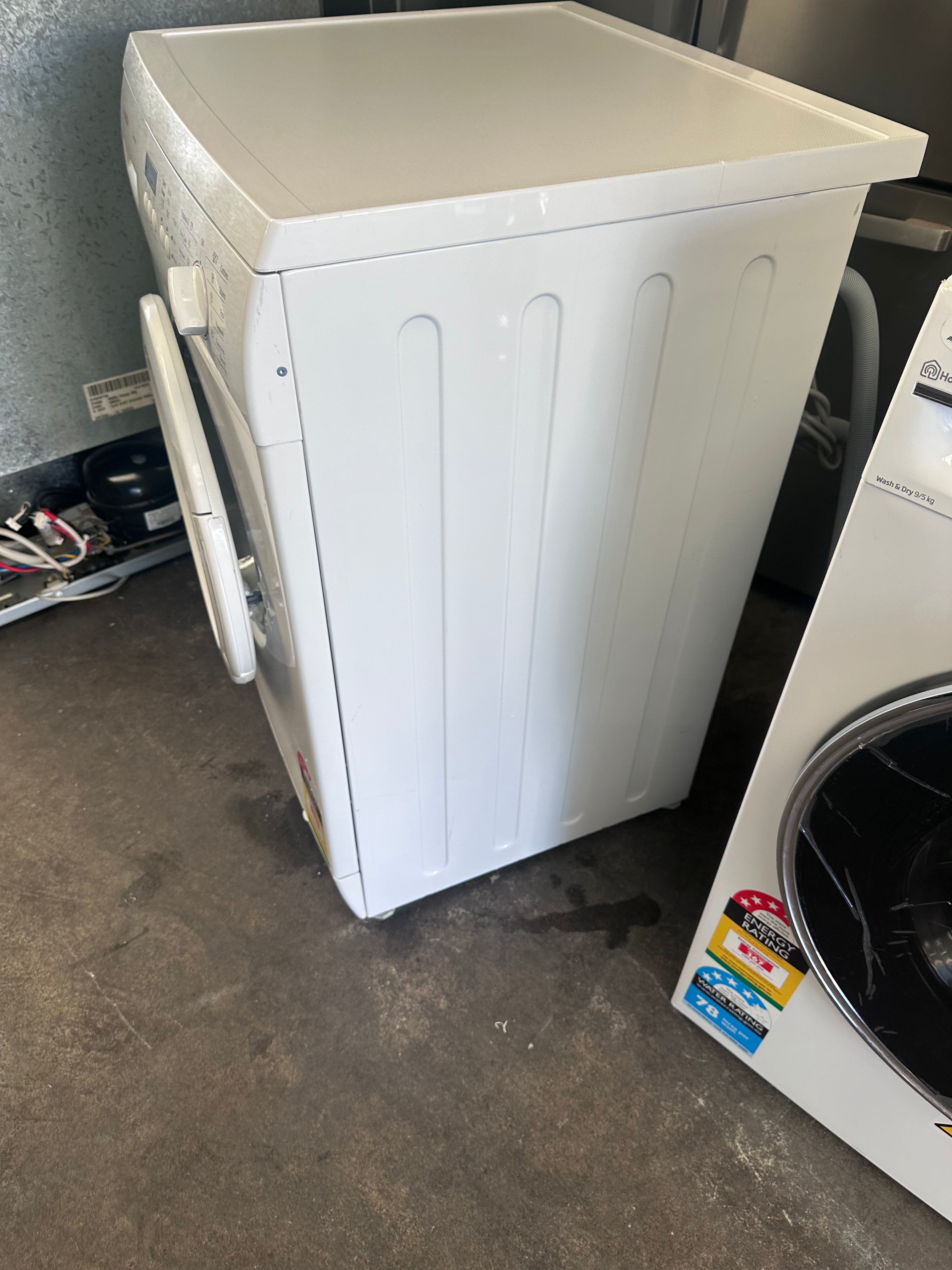 Refurbished Bosch Classixx 6.5kg Front Load Washing Machine - Energy Efficient, Quiet Operation for Apartments & Small Homes