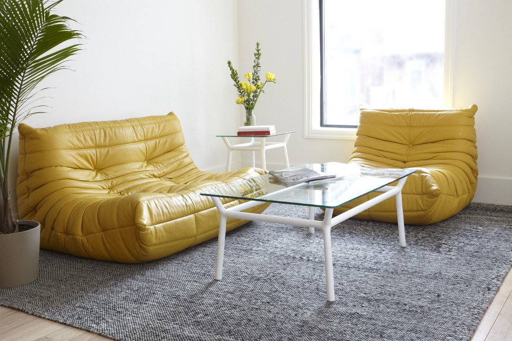 Umbra Konnect Modern Glass-Top Coffee Table in White - Perfect for Living Room, Lounge & Office Decor