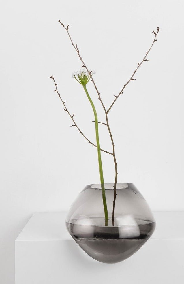 Noom Gutta Vase - Modern Ceramic Flower Vase for Home Decor, Wedding Centerpieces & Office Desk Accessories