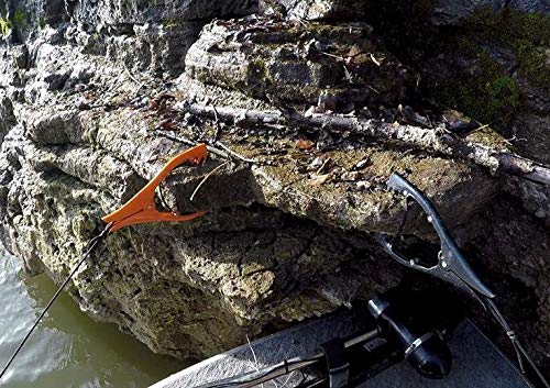 Original Brush Gripper - Made in USA - Secure Kayak, Canoe & Boat Anchor for Vessels Up to 22 Feet - Instant Setup - Stronger Grip When Pulled - Perfect for Fishing, Camping & Water Sports Adventures