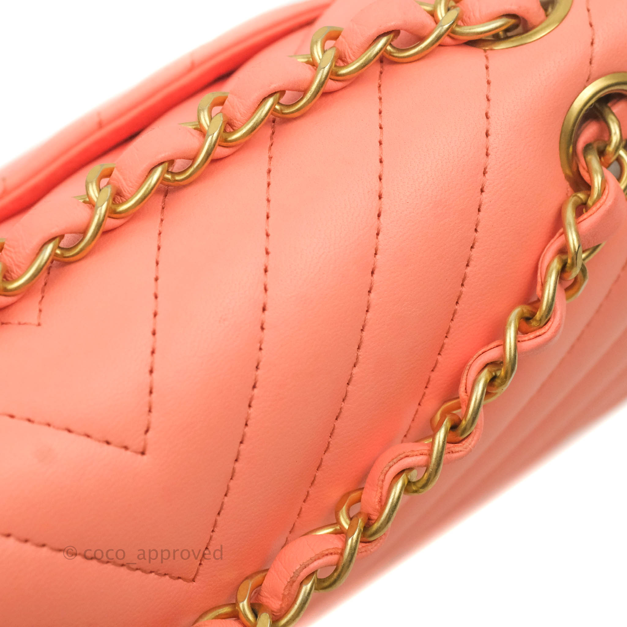 Chanel Classic M/L Medium Chevron Double Flap Bag in Coral Pink Lambskin with Aged Gold Hardware - Luxury Shoulder Bag for Women, Perfect for Parties, Weddings & Special Occasions