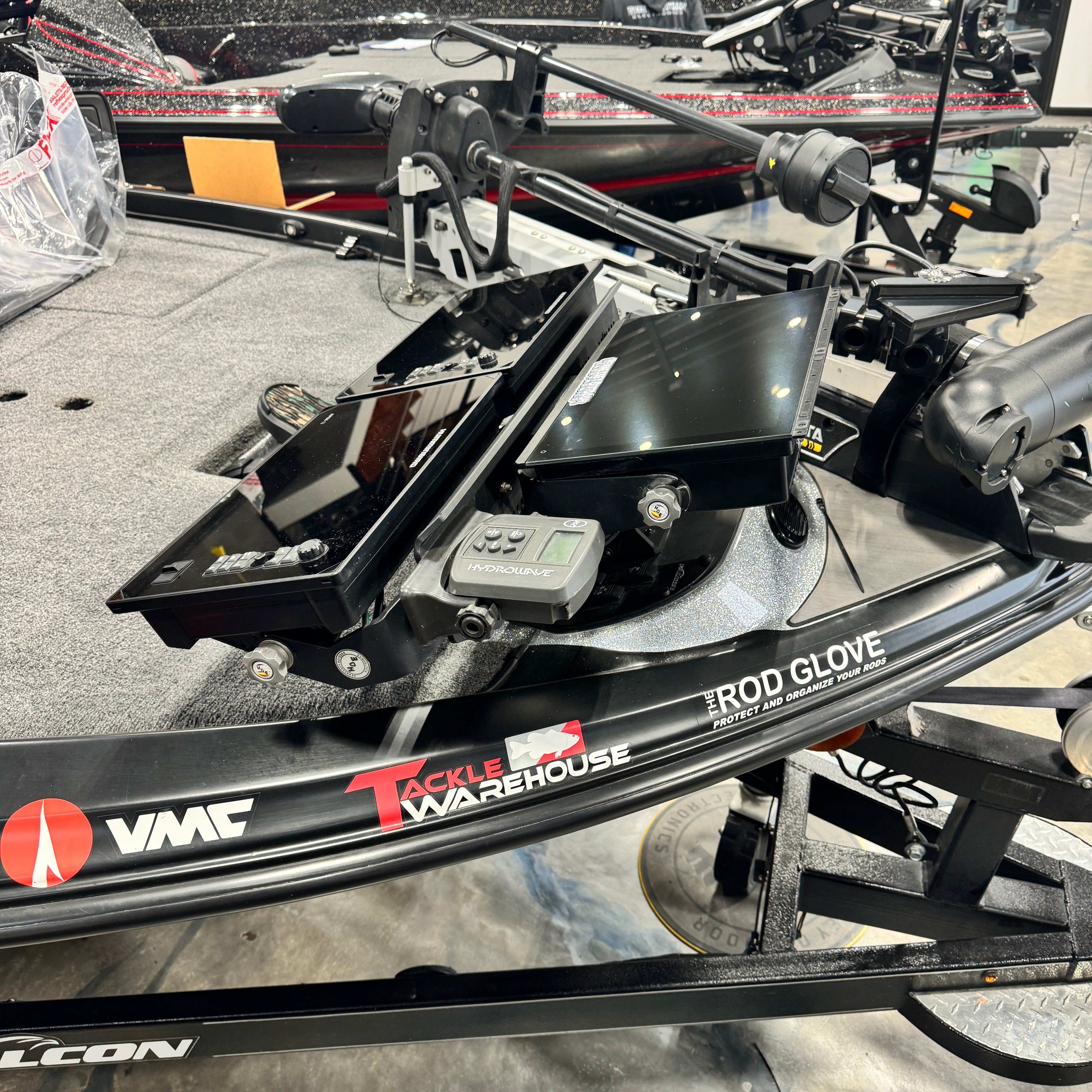 H.O.E. Triple Bow Mount System for Falcon Predator Series (2021+) - Perfect for Hunting, Archery & Outdoor Adventures