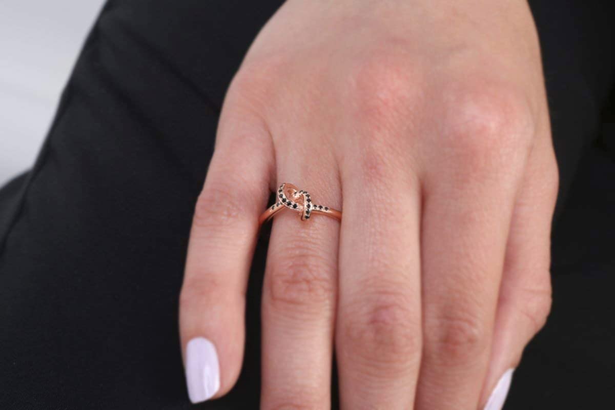 Elegant J. Box Women's Diamond Knot Ring in 9K, 14K & 18K Solid Gold - Promise Ring, Love Knot Ring, Engagement Ring with Brilliant or Black Diamonds - Perfect for Anniversaries, Valentine's Day & Proposals - RN240