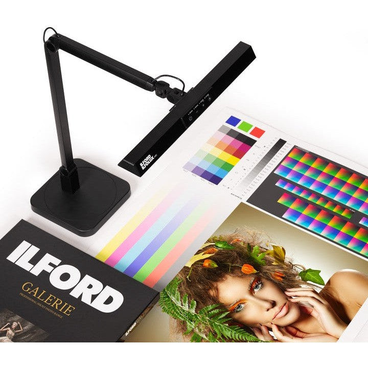 Ilford ILFOLUX Professional Color Viewing Lamp for Photography & Darkroom - Perfect for Photo Editing, Film Developing, and Graphic Design
