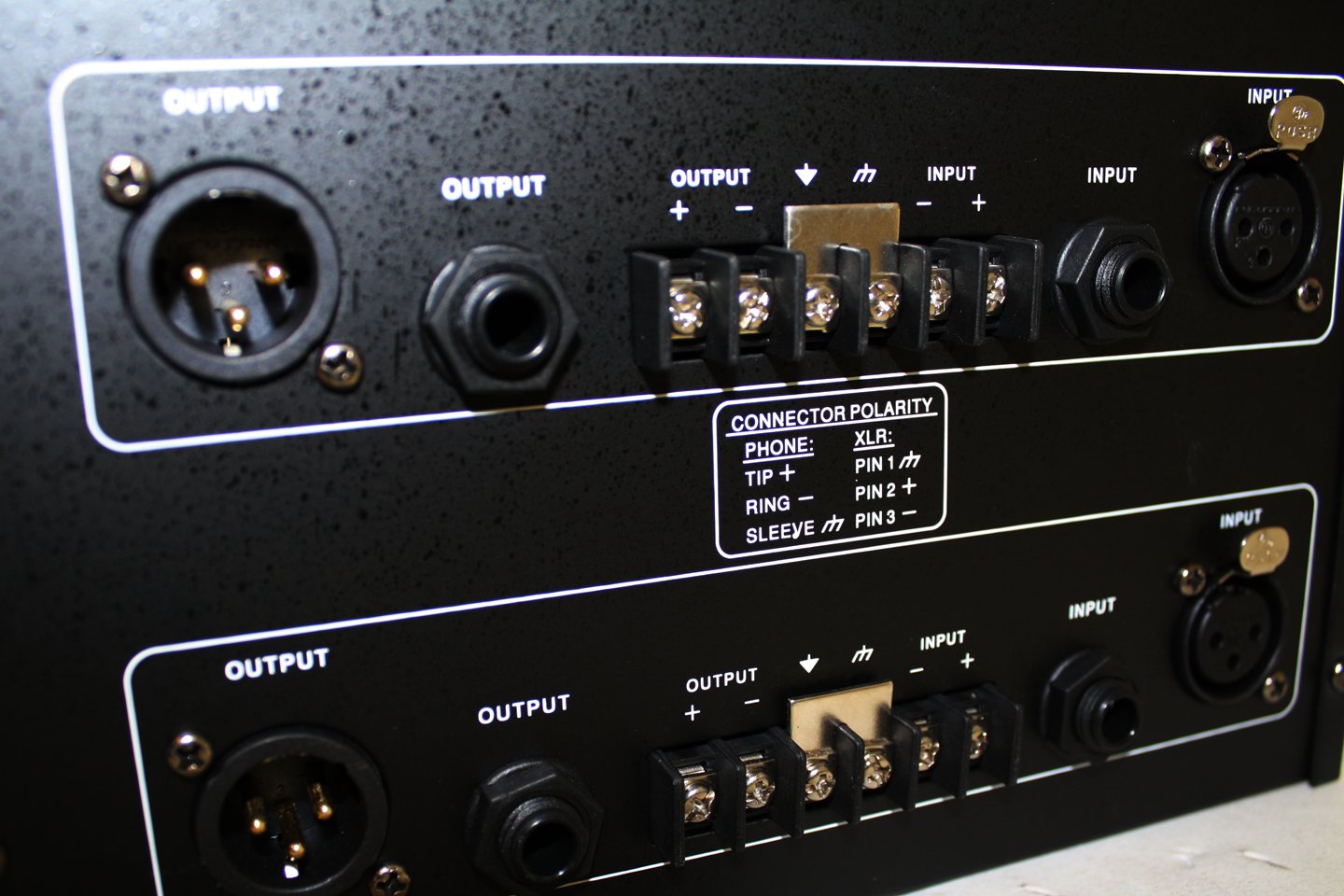 EMB Professional 7-Band Graphic Equalizer & Limiter EB731EQ for Live Sound, Studio Recording & DJ Mixing