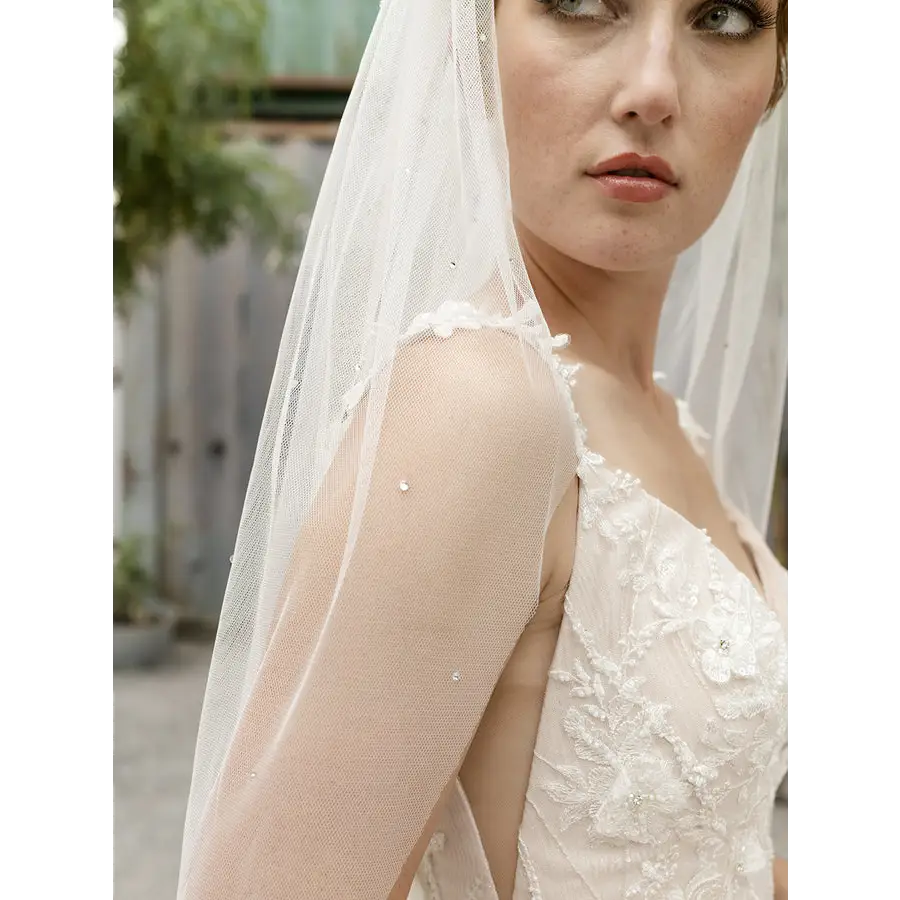 Bridal Veil V2294SF - Elegant Lace Wedding Veil for Bride | Perfect for Church Ceremony, Outdoor Wedding & Photography