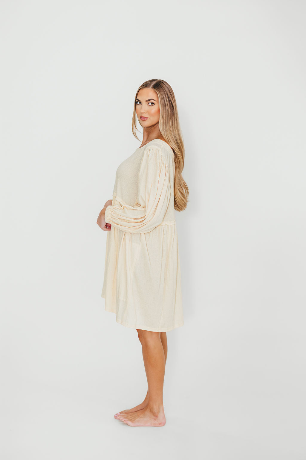 Claudia Women's Keyhole Back Dress in Cream - Elegant Summer Party & Wedding Guest Outfit