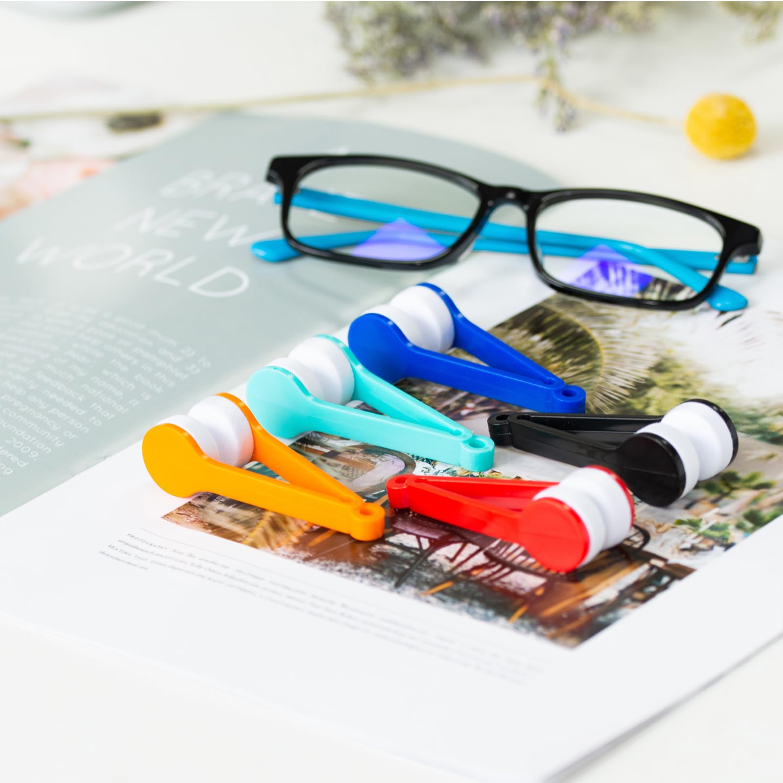 Premium Microfiber Lens Cleaner Brush for Glasses & Sunglasses - Soft Cleaning Tool with Clip (5-Pack, 5 Colors) - Perfect for Travel, Office, and Everyday Eyewear Care