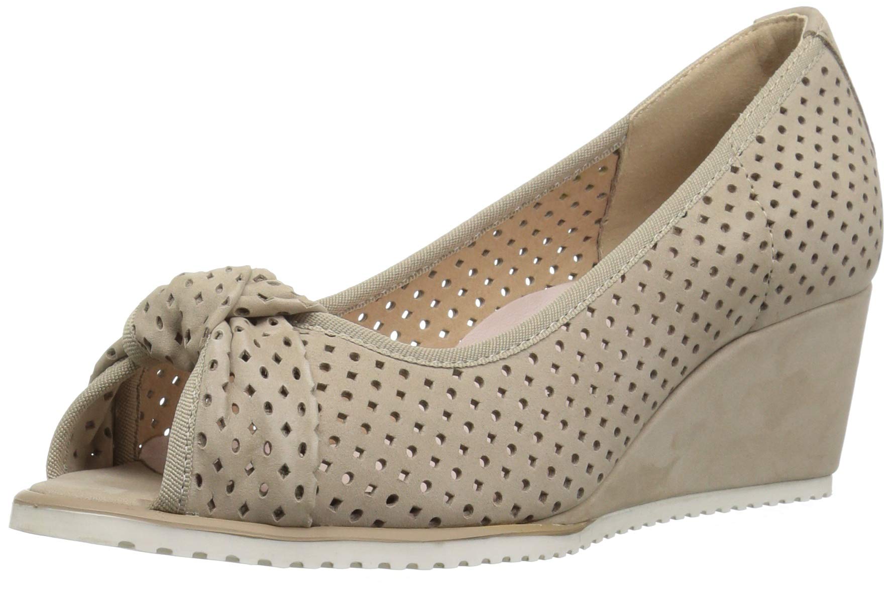 Spring Step Women's Lucina Pump - Comfortable Low Heel Dress Shoes for Work & Office | Elegant Pointed Toe Pumps for Women | Perfect for Business, Wedding & Formal Occasions