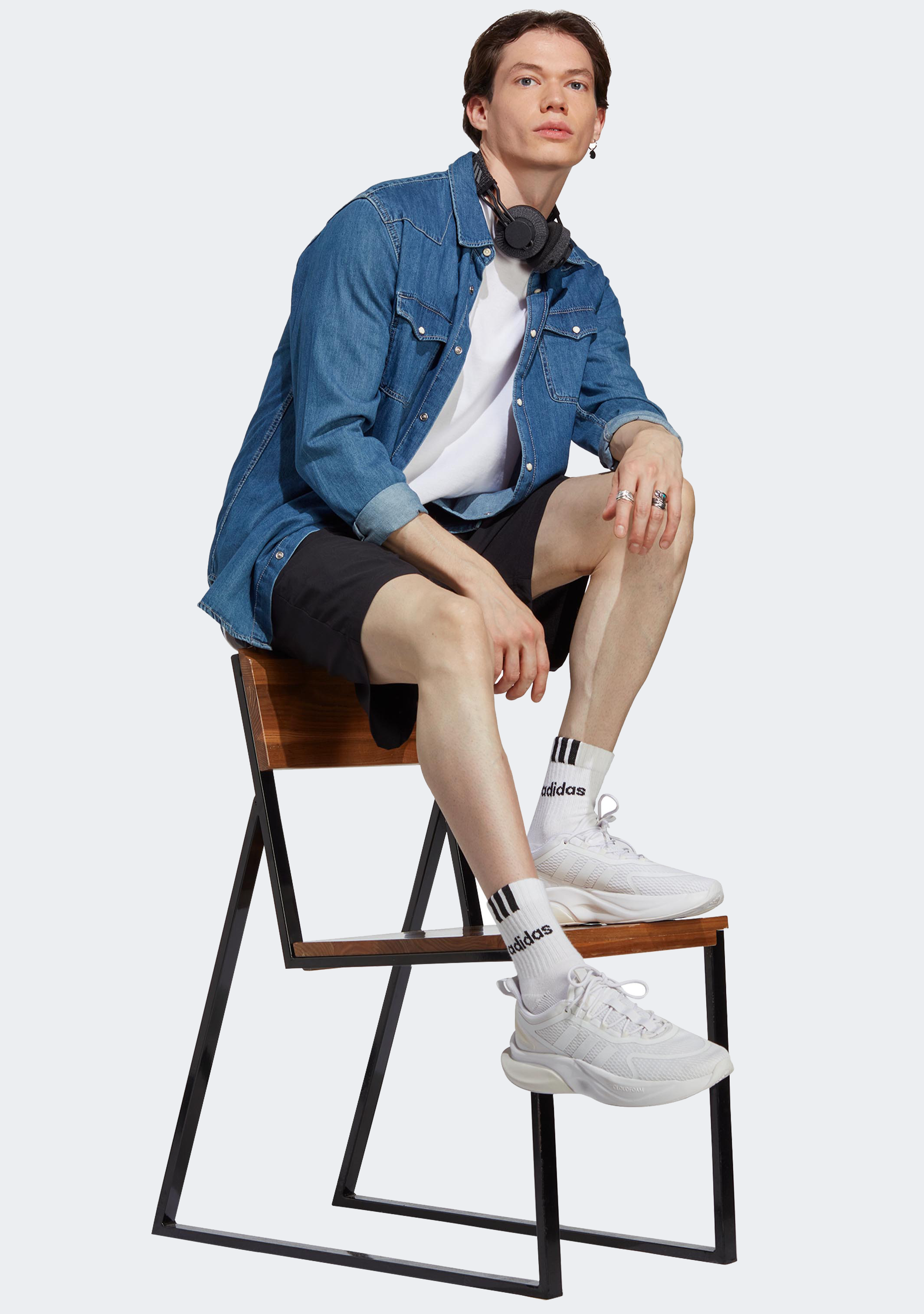 Adidas Men's Aeroready Essentials Chelsea Small Logo Shorts - Breathable Quick-Dry Athletic Shorts for Running, Gym & Casual Wear