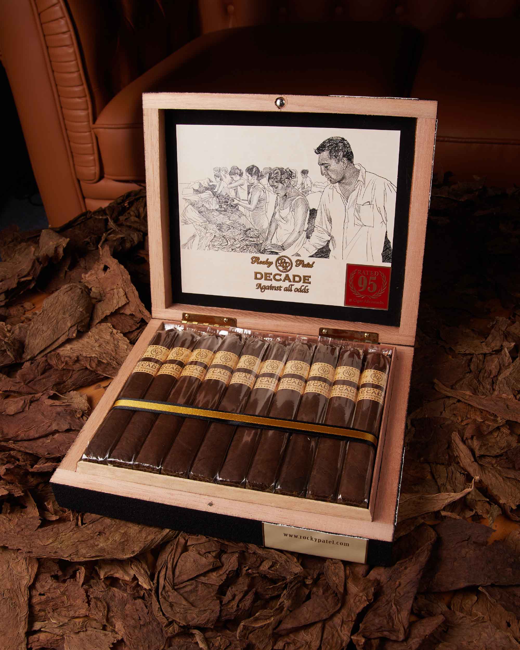 Rocky Patel Decade Torpedo Cigar - Premium Handmade Dominican Cigar for Special Occasions & Relaxation | Perfect for Celebrations, Gifts & After-Dinner Enjoyment