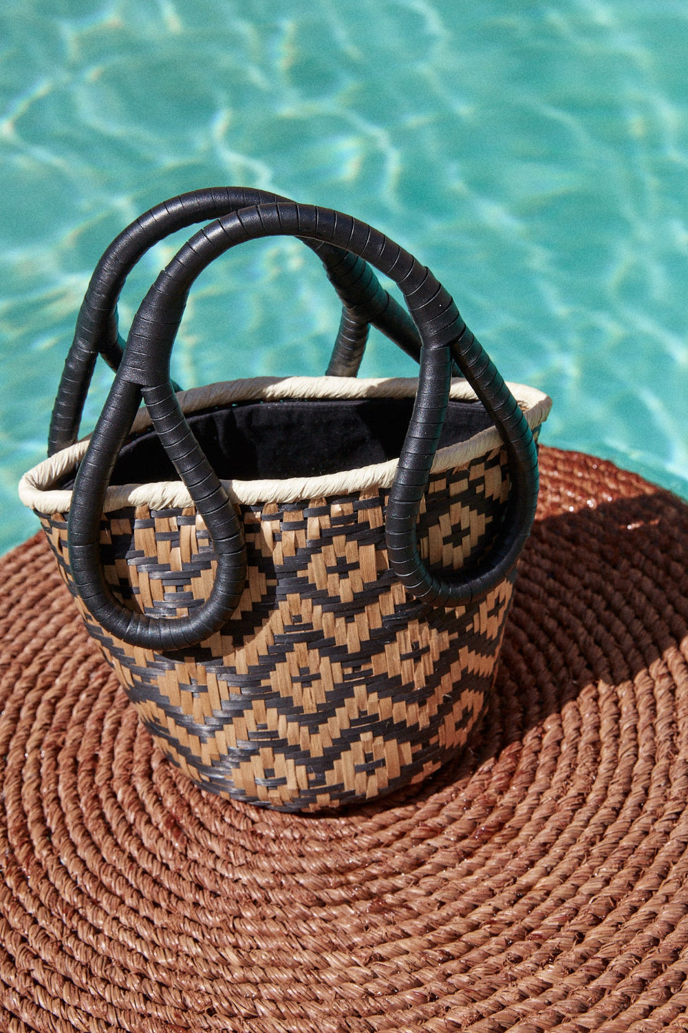 Stylish Mini Bucket Bag for Women - Compact Crossbody Purse with Adjustable Strap | Perfect for Everyday Use, Travel & Date Nights