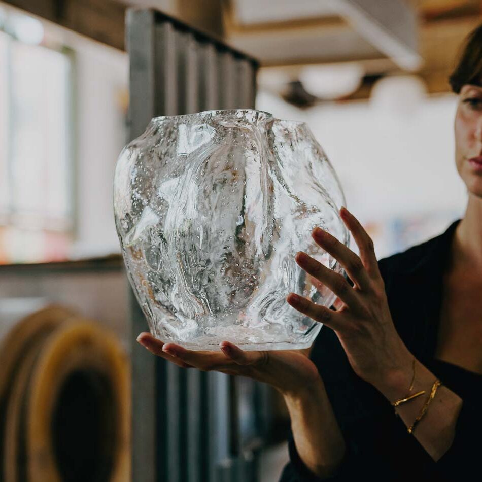 NEW WORKS Blaehr Large Clear Glass Vase - Elegant Home Decor for Living Room, Dining Table & Wedding Centerpieces