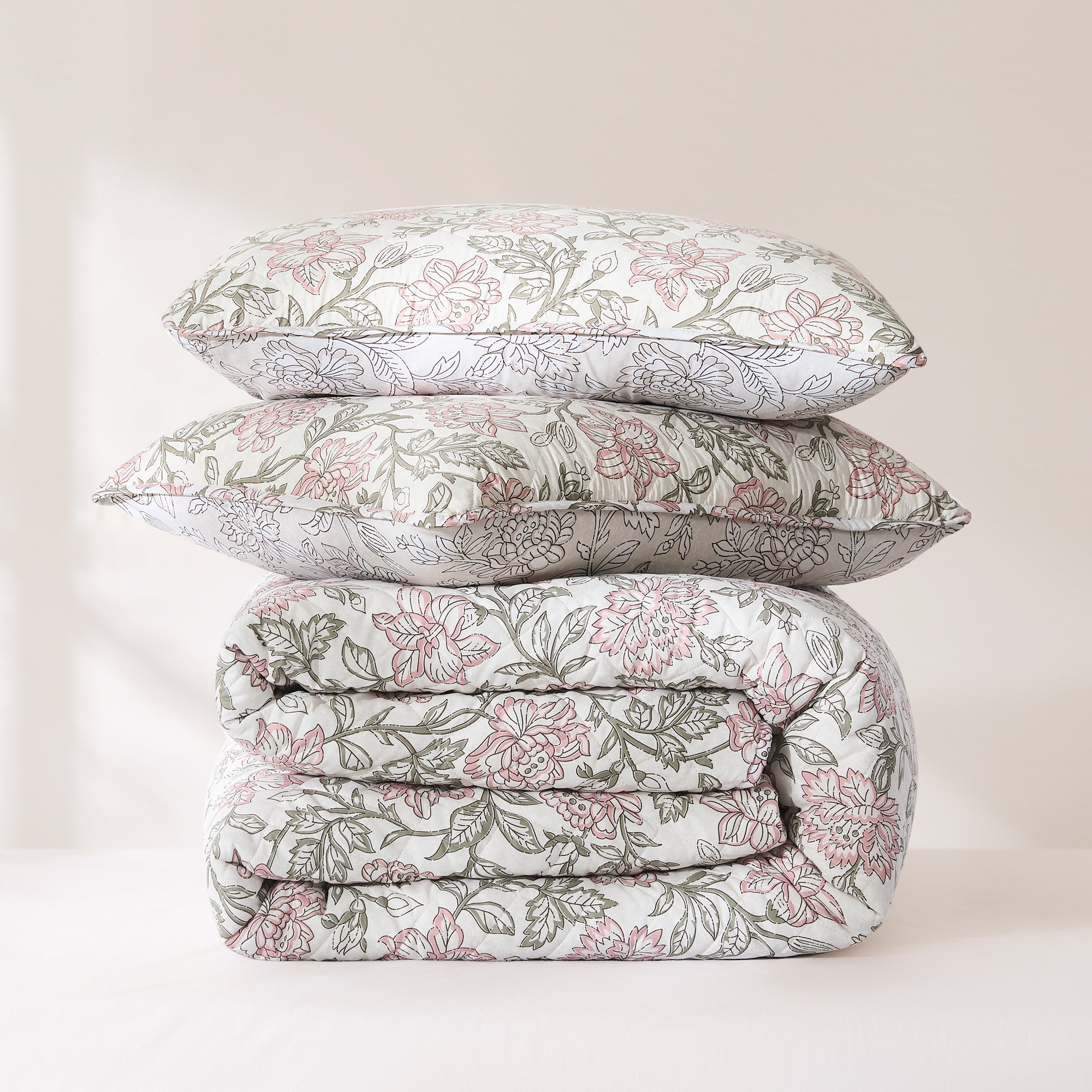 Zara Floral Block Reversible Quilt Set - King Size Bedding with Matching Pillow Shams, Soft Cotton Comforter Cover for Master Bedroom & Guest Room Decor
