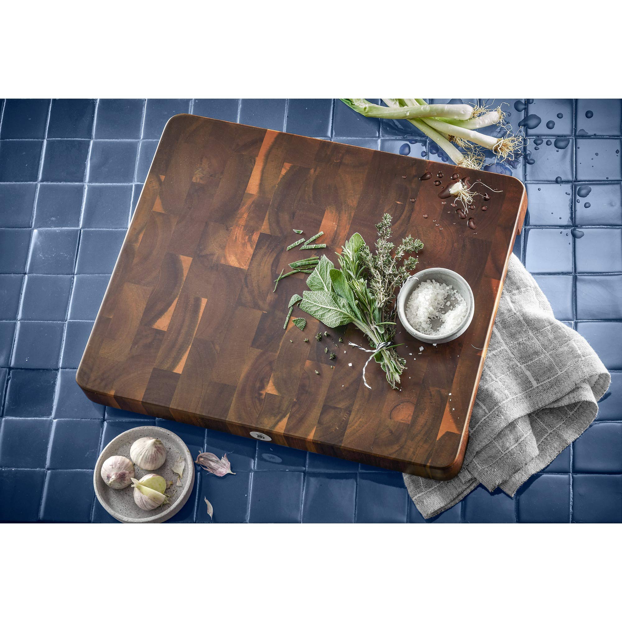WMF Acacia Wood Cutting Board - Gentle on Knives, Durable & Blade-Friendly for All Chopping Needs - Perfect for Kitchen Prep, Meat Cutting & Vegetable Slicing