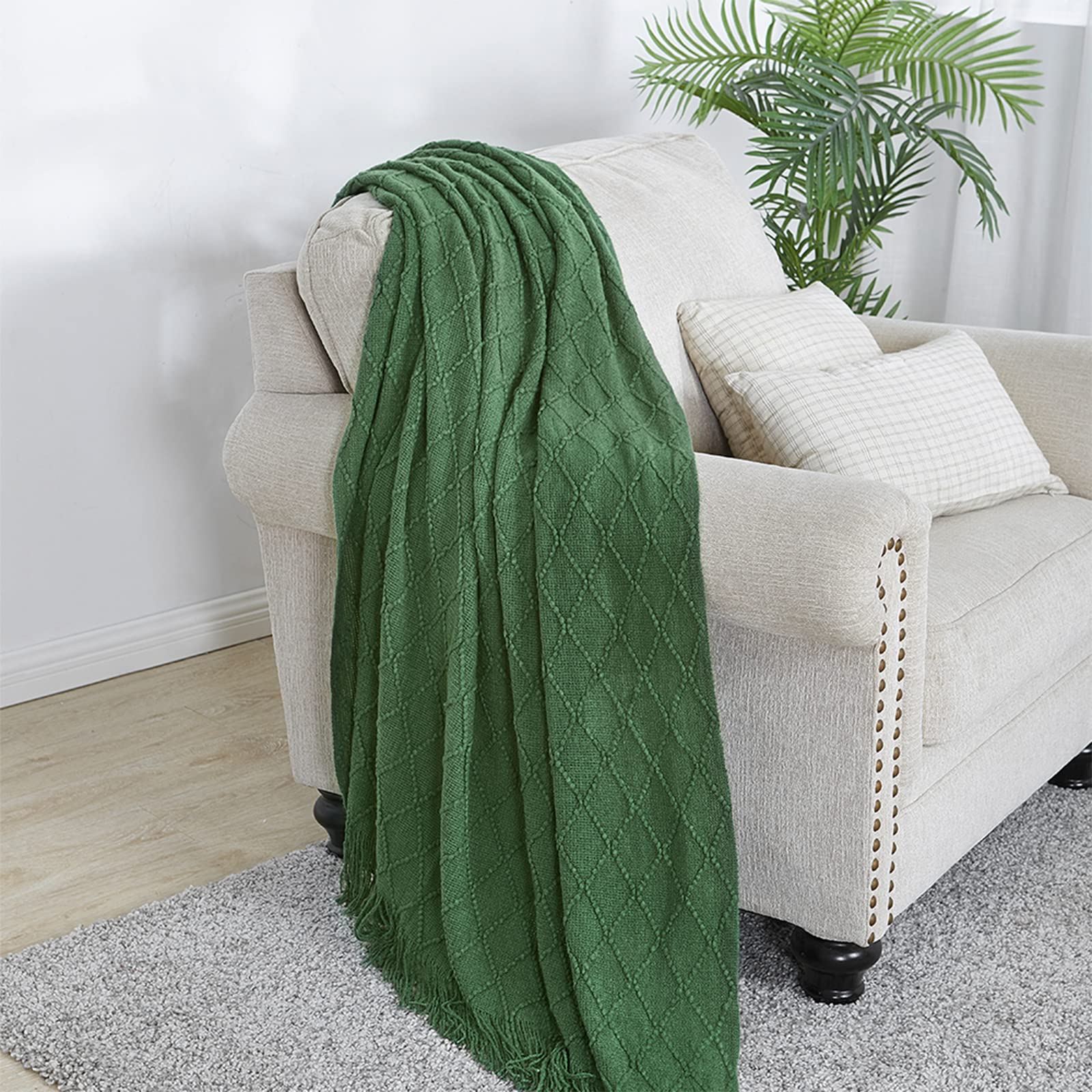 BOURINA Textured Solid Soft Sofa Throw Blanket - Knitted Couch Cover for Living Room, Dark Green, 50x60 Inches (127x152cm) - Cozy Decorative Blanket for Sofa, Bed, Dorm & Winter Warmth