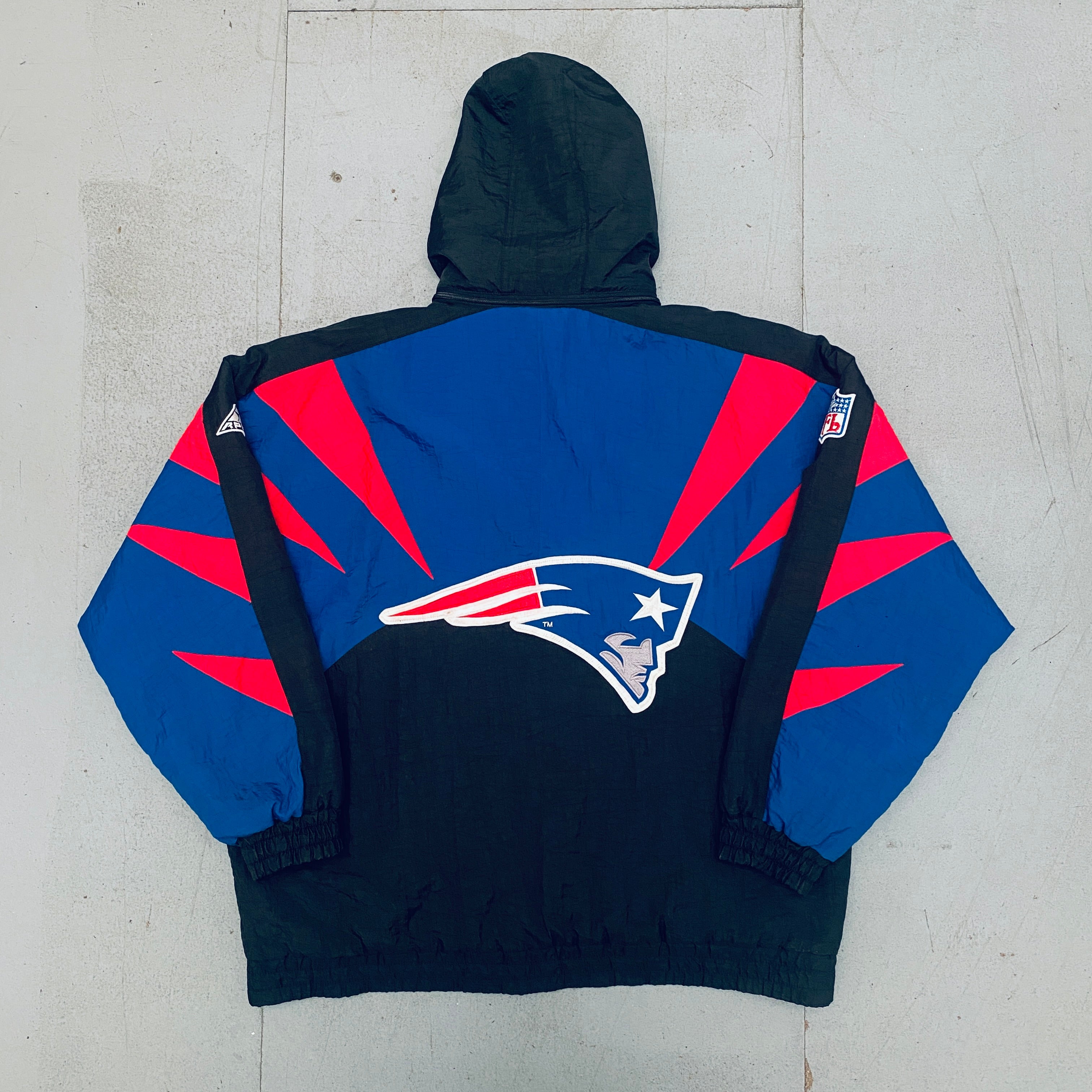 New England Patriots 1990s Apex One Sharktooth Full Zip Proline Jacket - XL Size, Vintage NFL Football Fan Gear for Game Day, Tailgating & Collectors