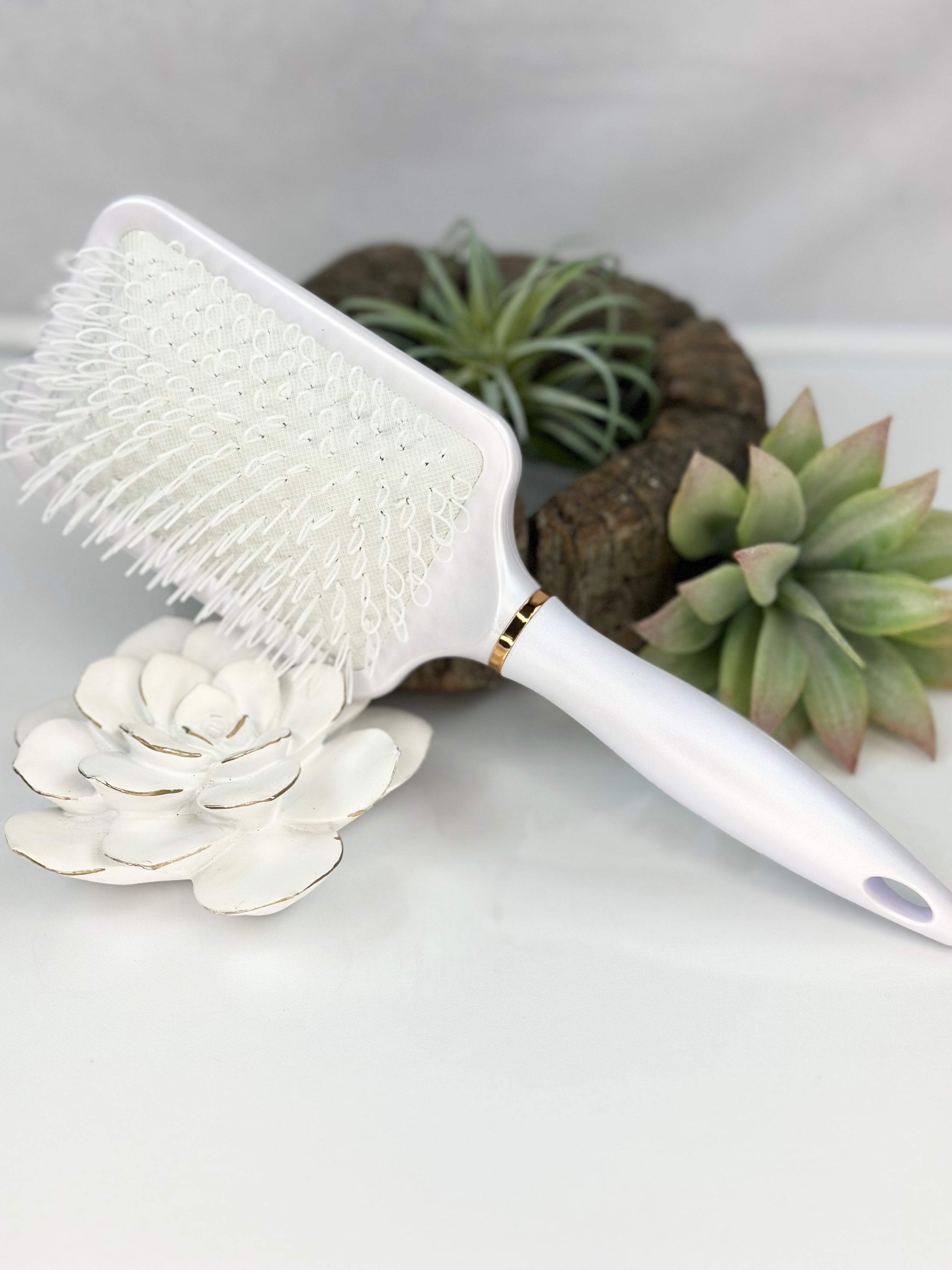 Premium Wig Brush for Human Hair & Synthetic Wigs - Gentle Detangling & Styling Tool for Daily Hair Care & Salon Use