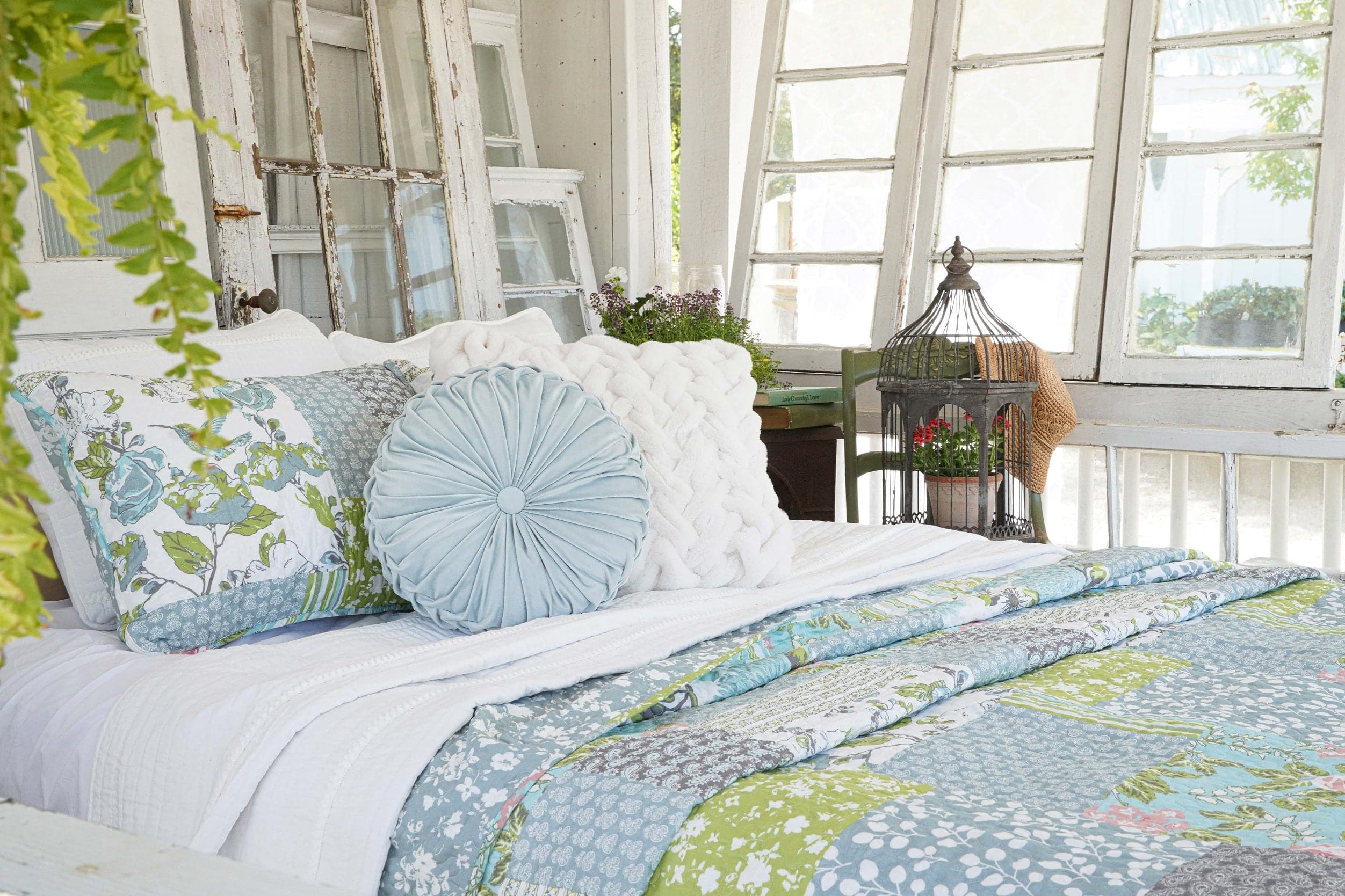 Pom Pom Stripe Quilt 3 Piece Bedding Set - Soft & Cozy Comforter, Pillow Shams & Bed Skirt - Perfect for Guest Rooms, Kids' Bedrooms & Cozy Winter Nights