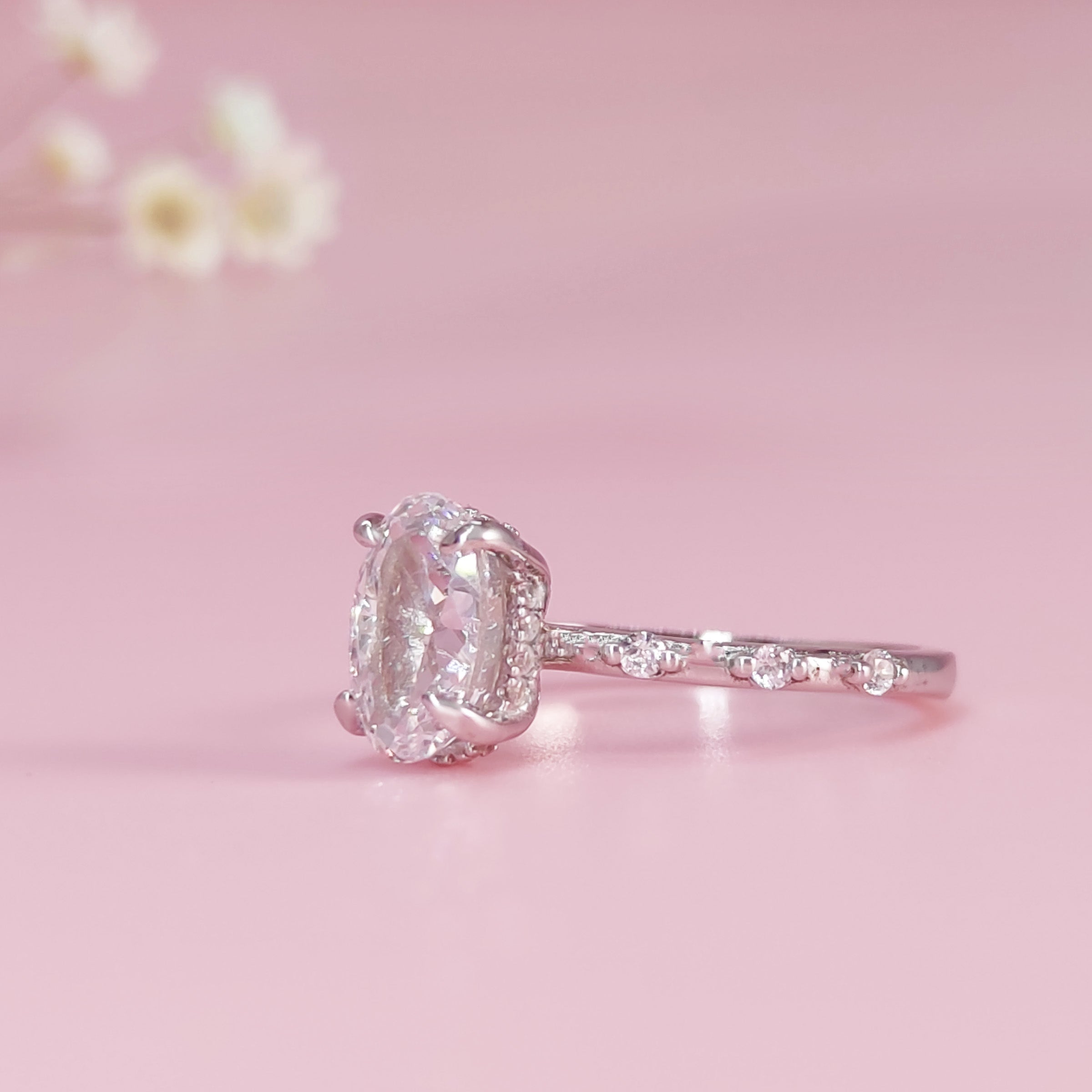 Oval Cut Moissanite Ashes Ring - Aurora Collection | Memorial Jewelry for Loved Ones | Perfect for Remembrance, Sympathy Gifts & Special Occasions