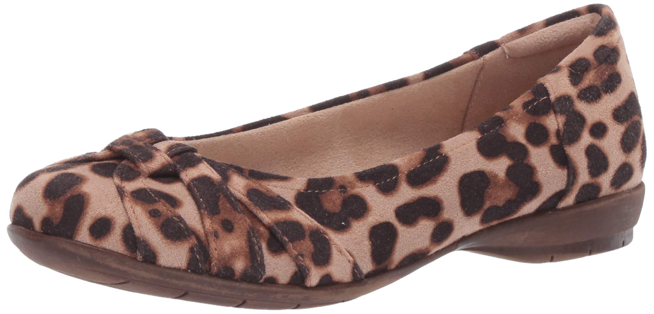SOUL Naturalizer Women's Comfortable Ballet Flats - Soft Leather Slip-On Shoes for Work, Travel & Everyday Wear