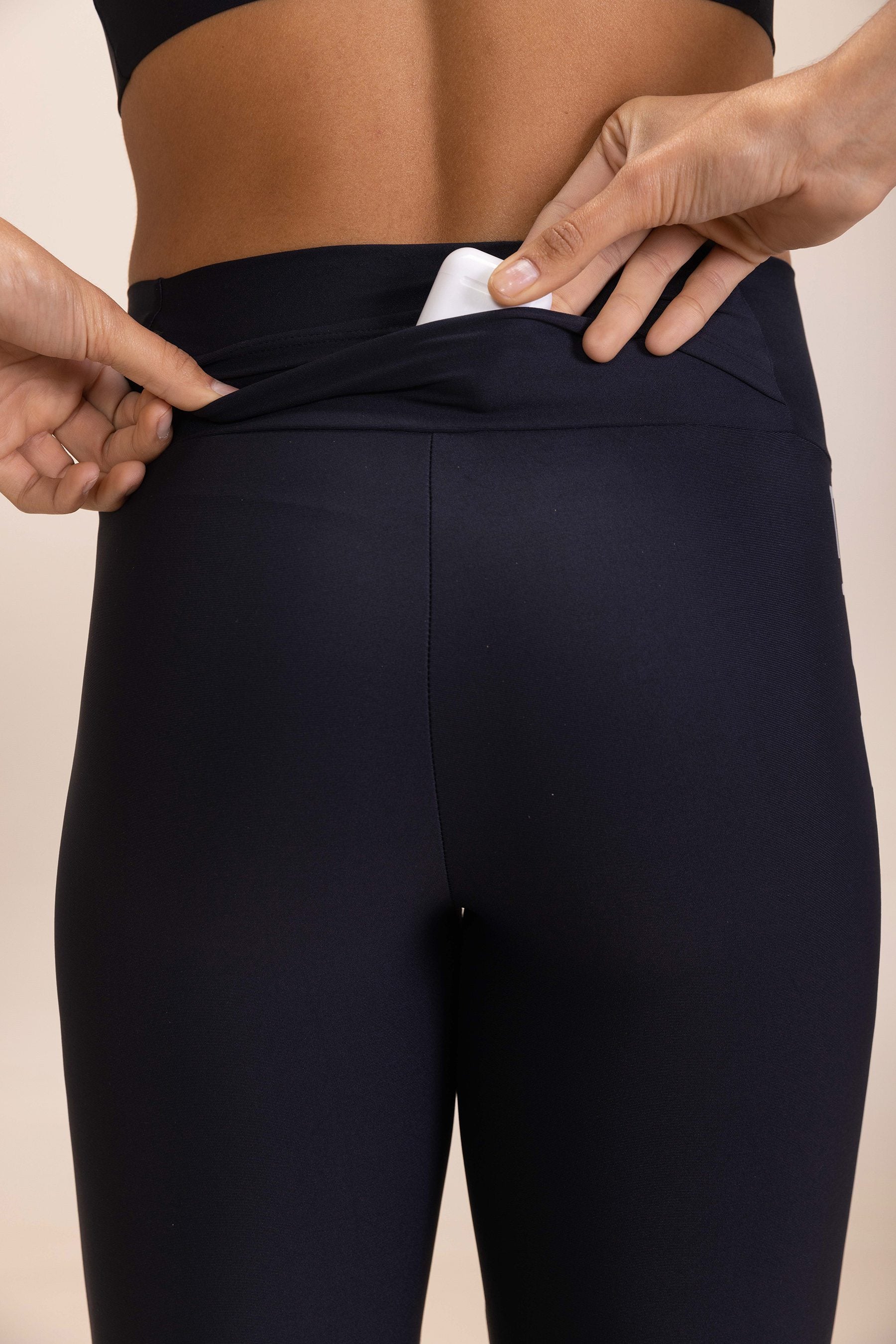 Icon Neo Reflex Leggings - High Waist Yoga Pants for Women, Tummy Control Workout Leggings with Pockets | Perfect for Yoga, Running, Gym & Lounge Wear