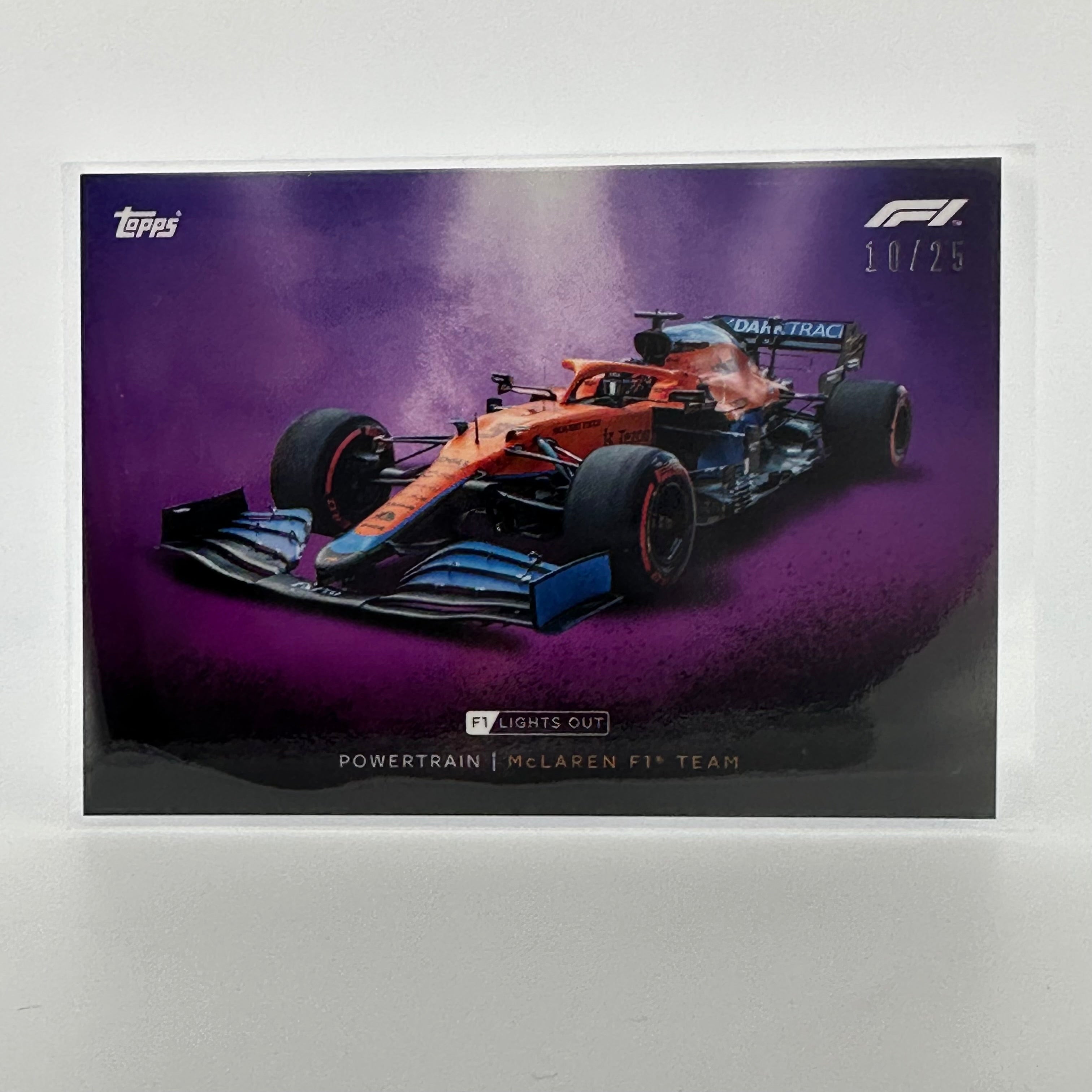 10/25 McLaren F1 Team Powertrain Purple Parallel Racing Car Model - Collectible F1 Memorabilia for Racing Fans & Home/Office Display