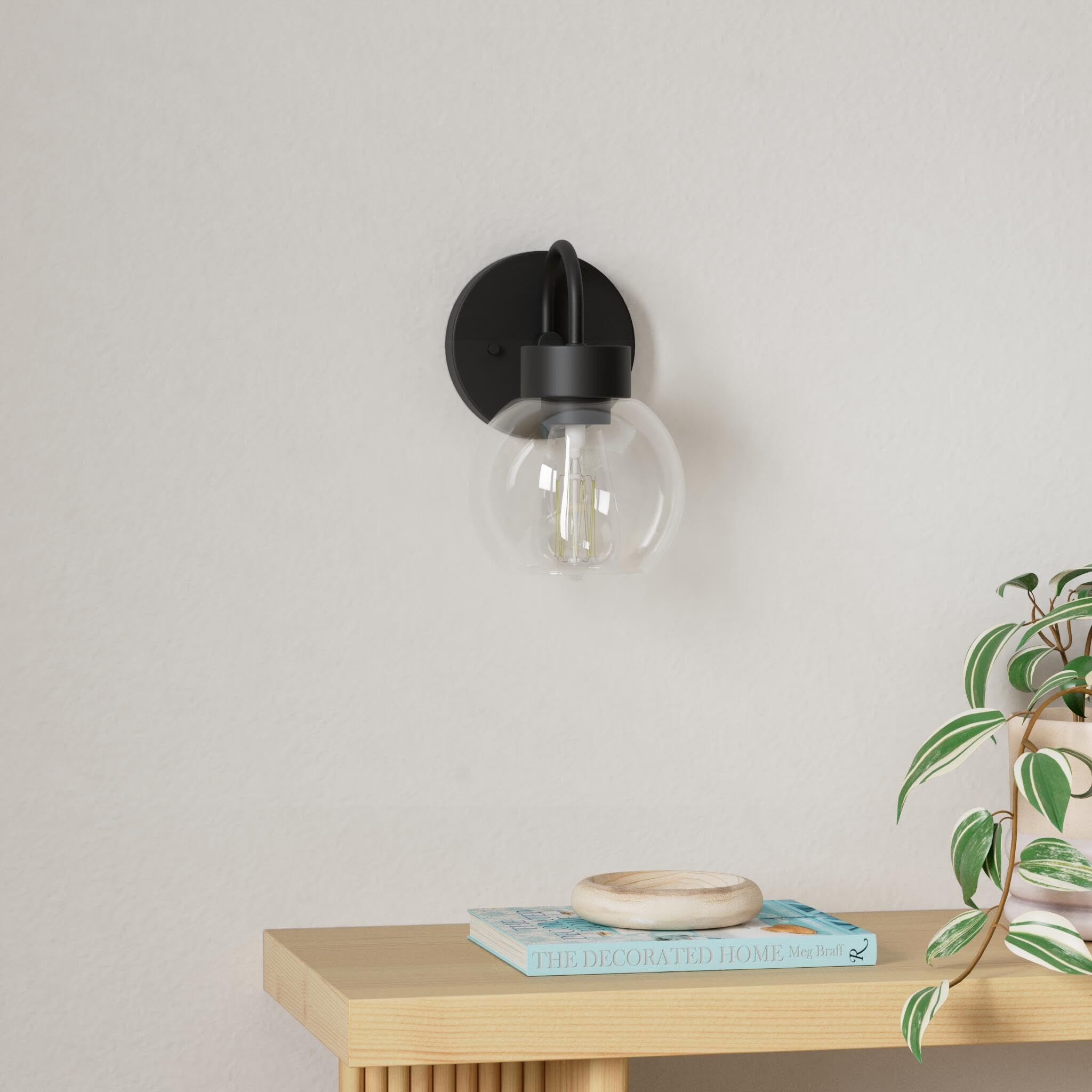 EAPUDUN 1-Light Matte Black Bathroom Vanity Light Fixture with Clear Glass Shade - Industrial Style Wall Sconce for Mirror Lighting (WLA1433-MBK) - Perfect for Modern Bathrooms, Powder Rooms & Dressing Areas