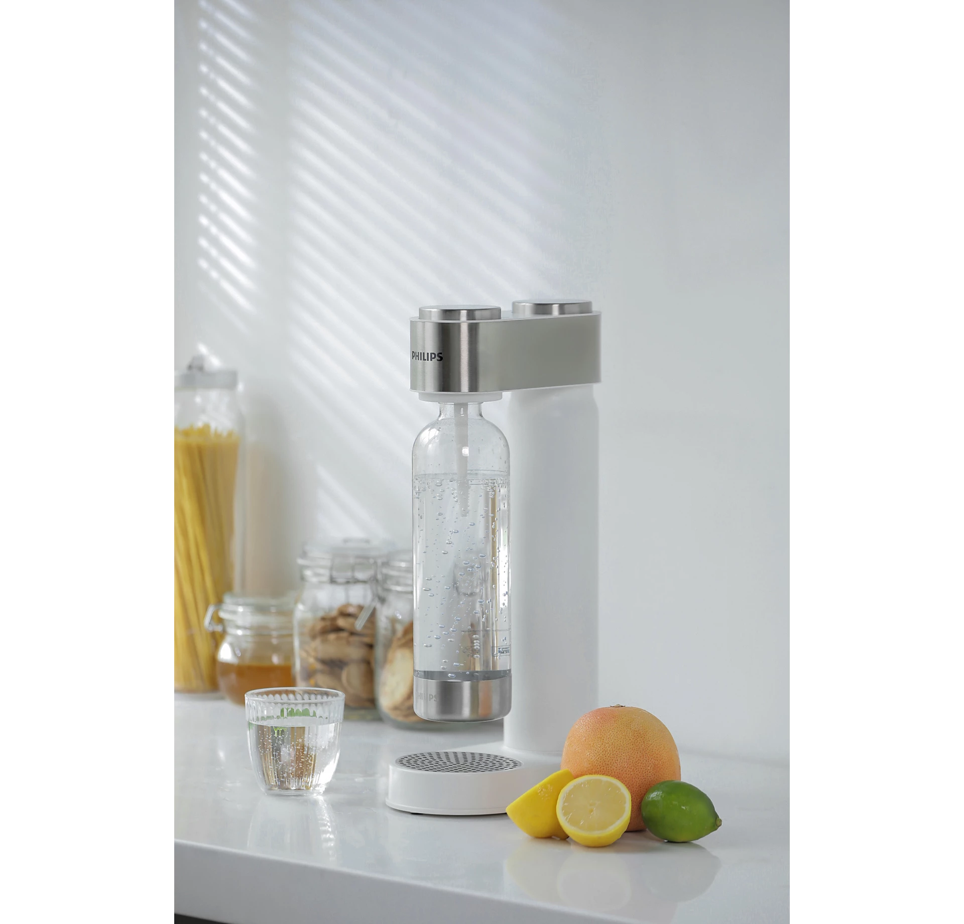 Philips Sparkling Water Maker with 1L BPA-Free PET Bottle - Home Carbonation System for Healthy Drinks, Cocktails & Soda | Perfect for Kitchen, Office & Parties
